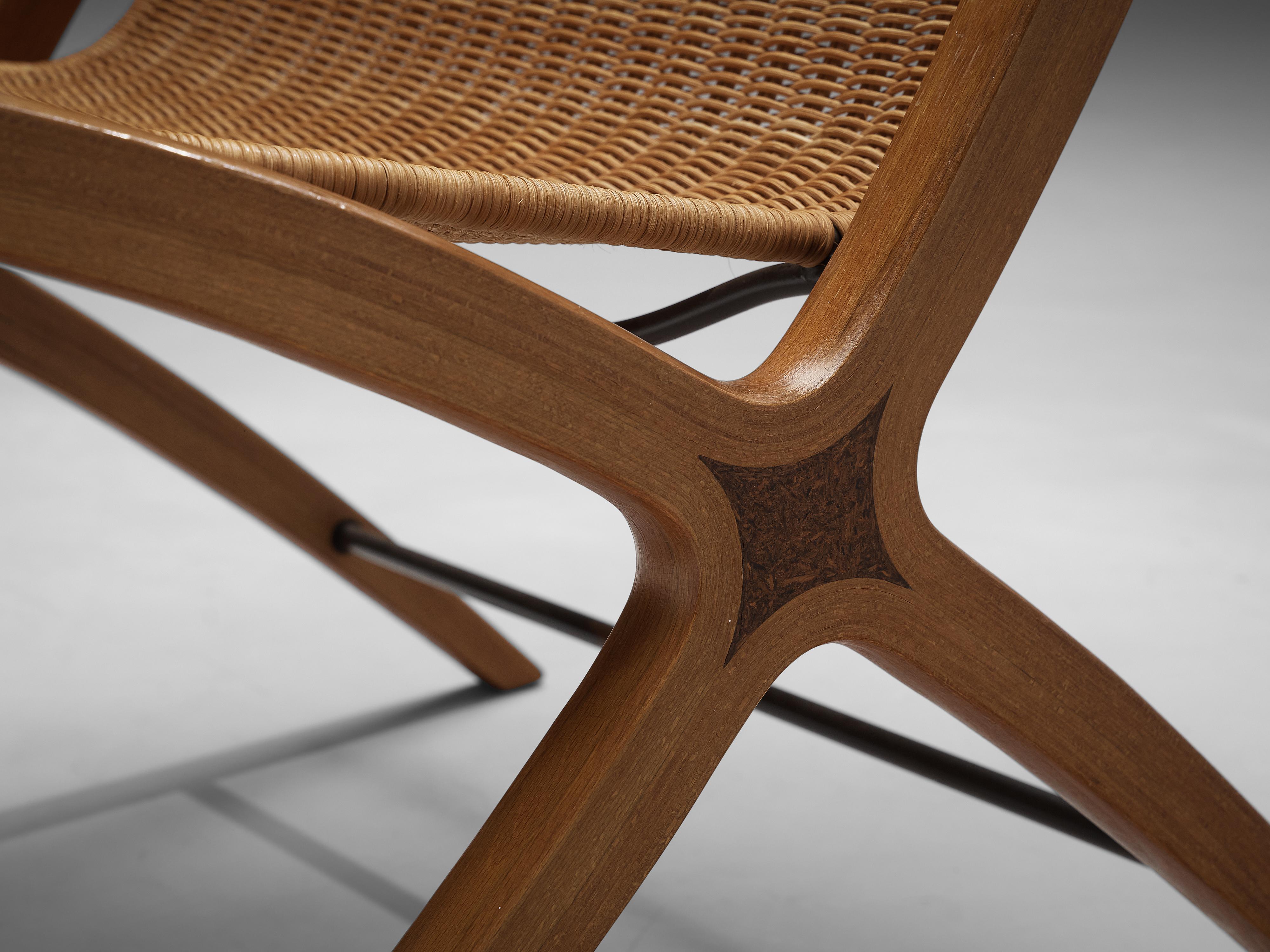 Canna Private listing for Michelle: Set of two ''X-Chairs'' in vendita