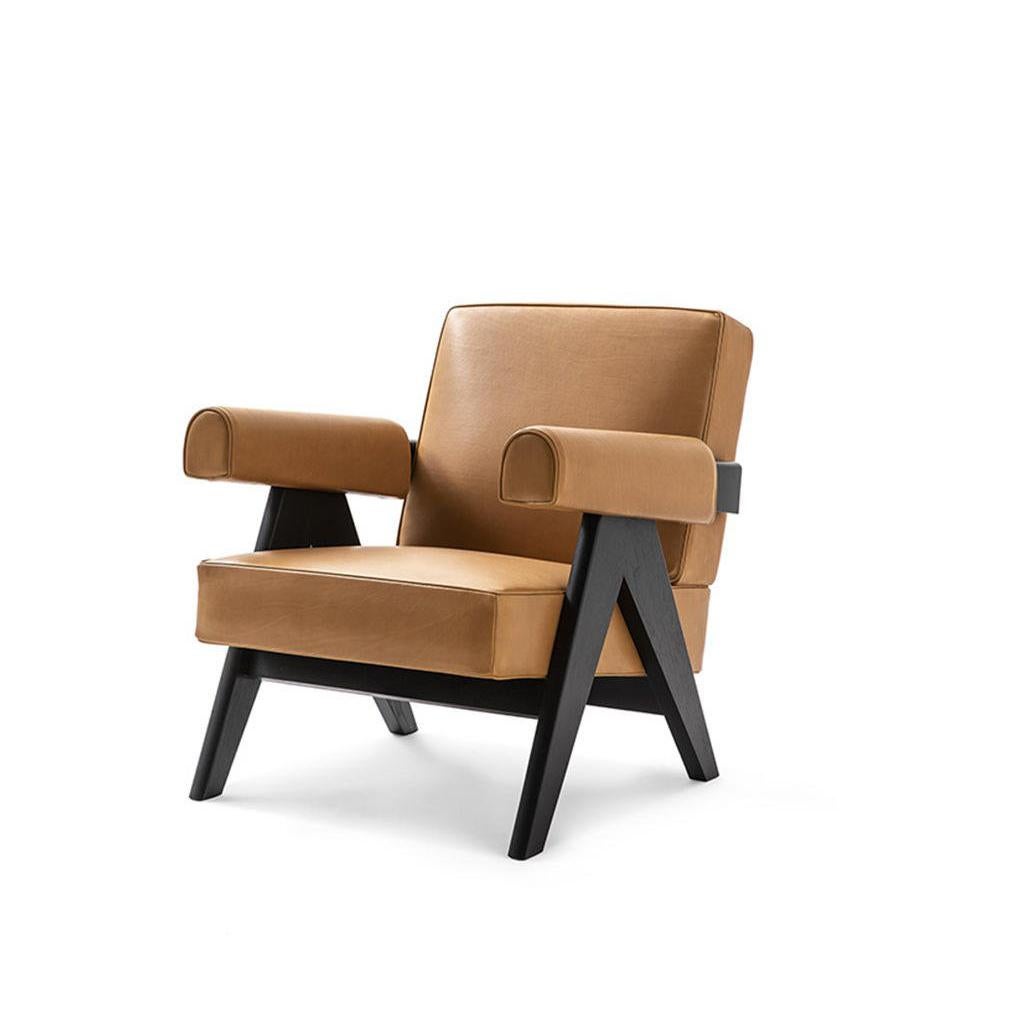 italien Ensemble de deux fauteuils Pierre Jeanneret 053 Capitol Complex par Cassina en vente