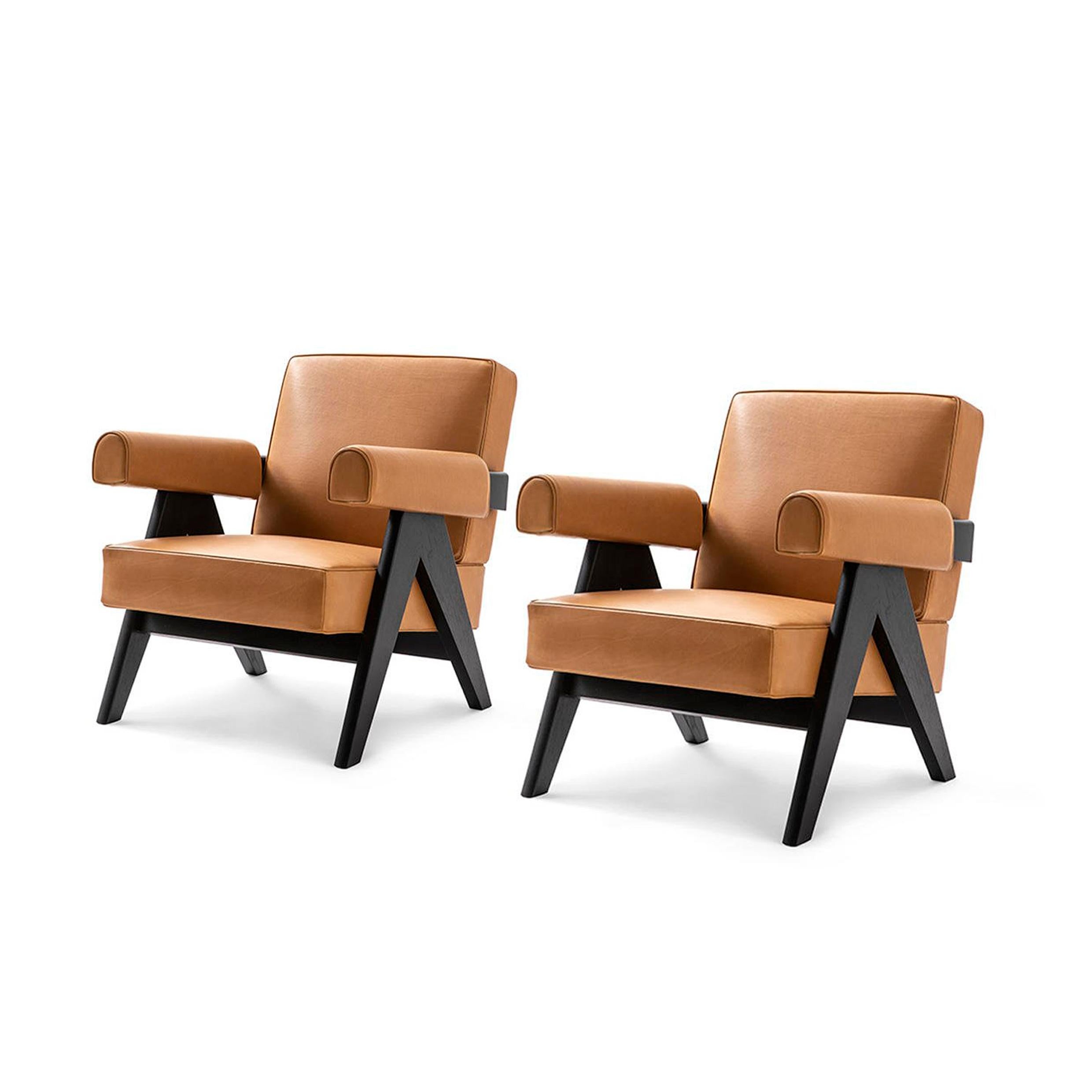 Cuir Ensemble de deux fauteuils du Capitole complex de Pierre Jeanneret par Cassina en vente