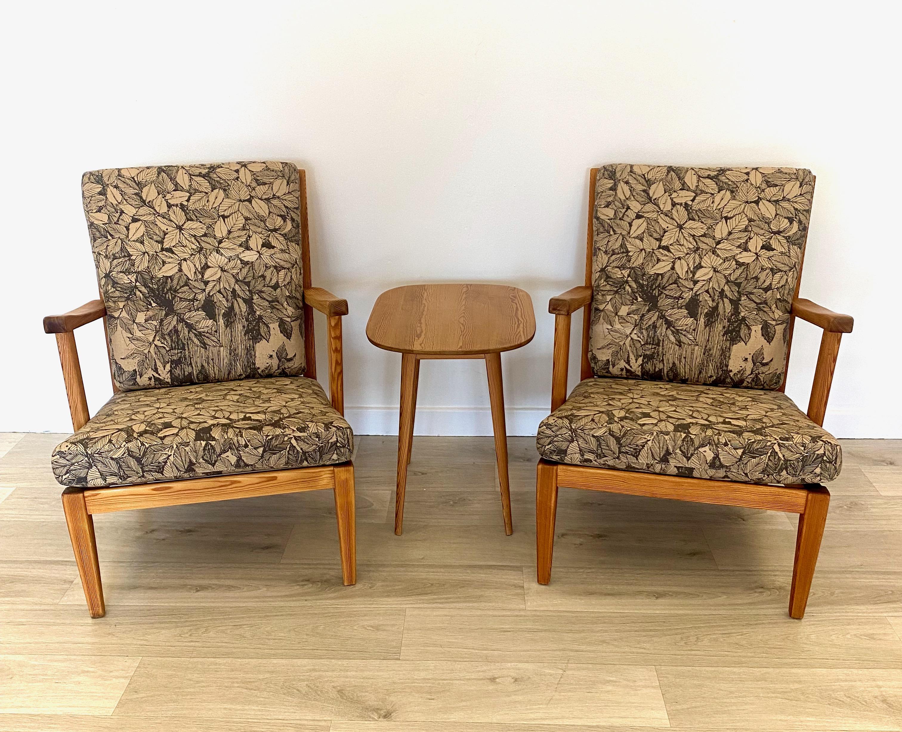 Ensemble de deux chaises longues en pin 