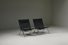Lot de deux fauteuils PK22 signés Poul Kjærholm pour Fritz Hansen, Danemark, années 1950.