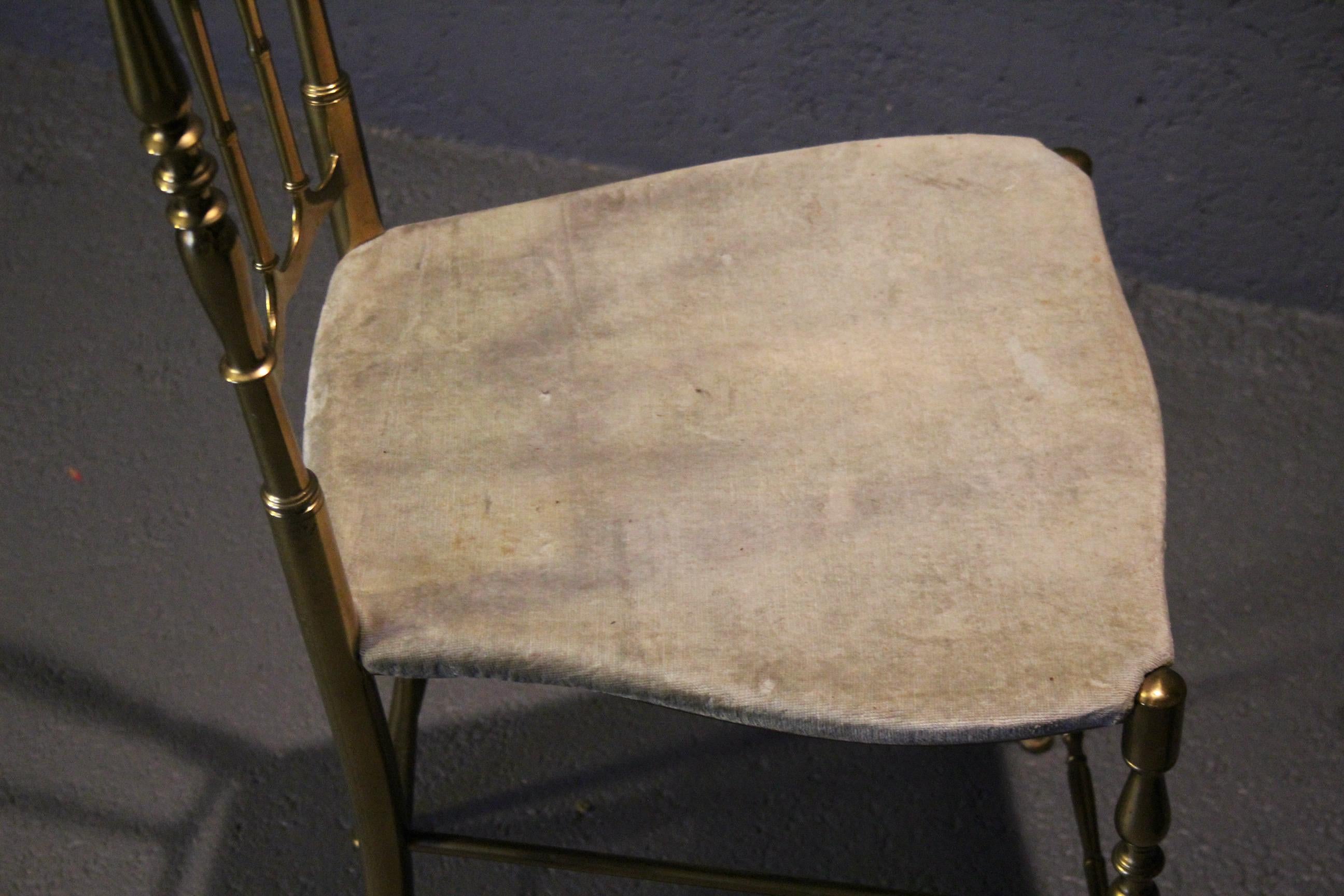 Set of Two Polished Brass Chiavari Chairs For Sale 1
