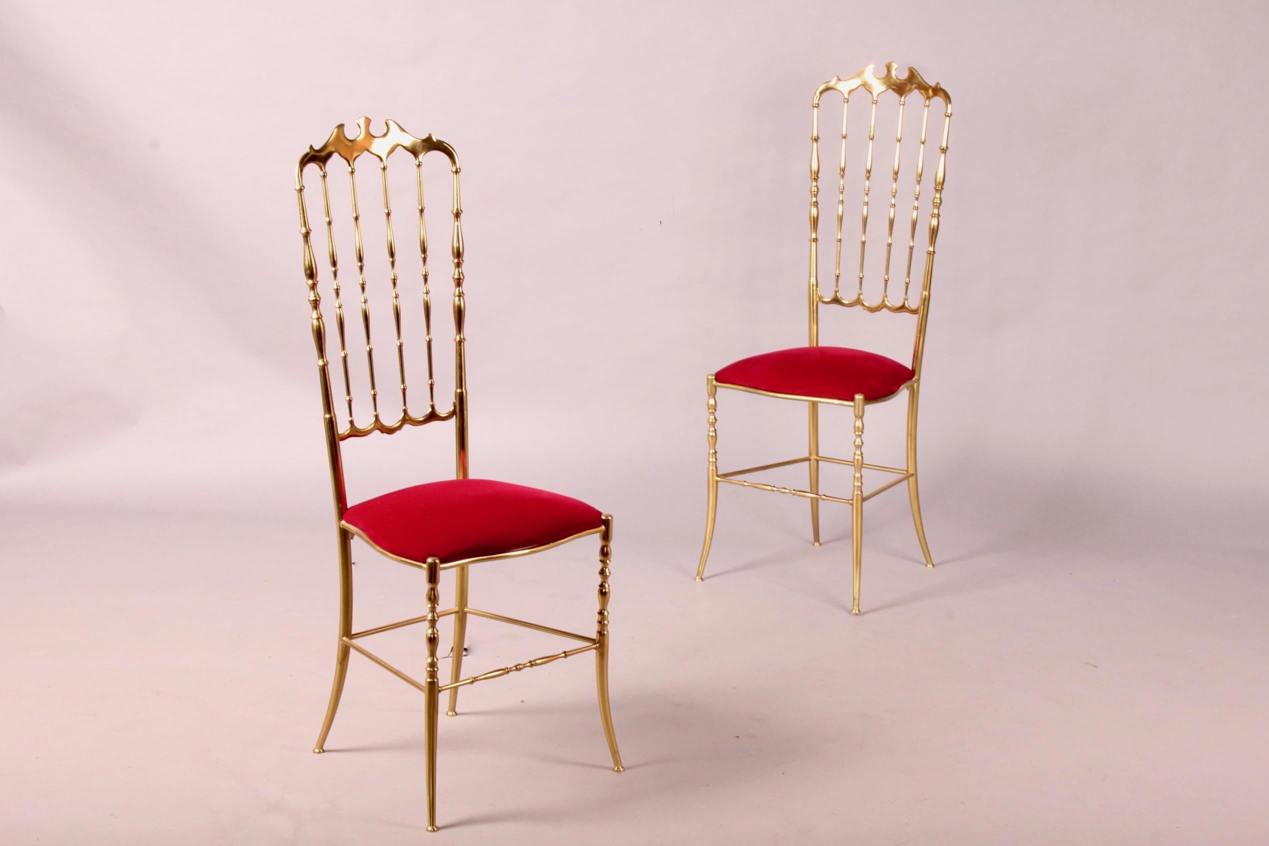 Set of Two Polished Brass Chiavari Chairs with Red Velvet, Italy 2