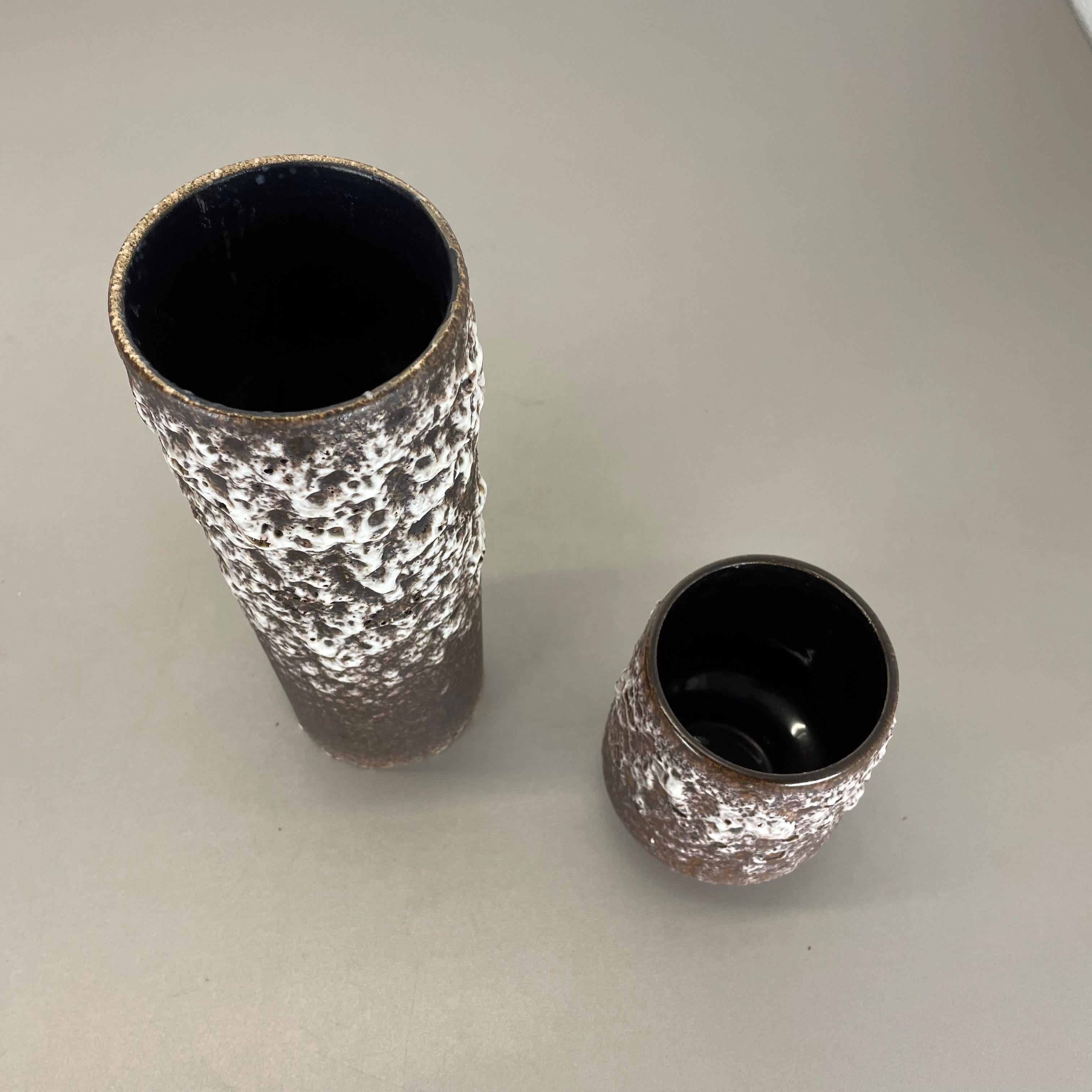 Set von zwei Fat Lava-Vasen aus Keramik „Crusty Brown-White“ von Jopeko, Deutschland, 1970er Jahre im Angebot 11