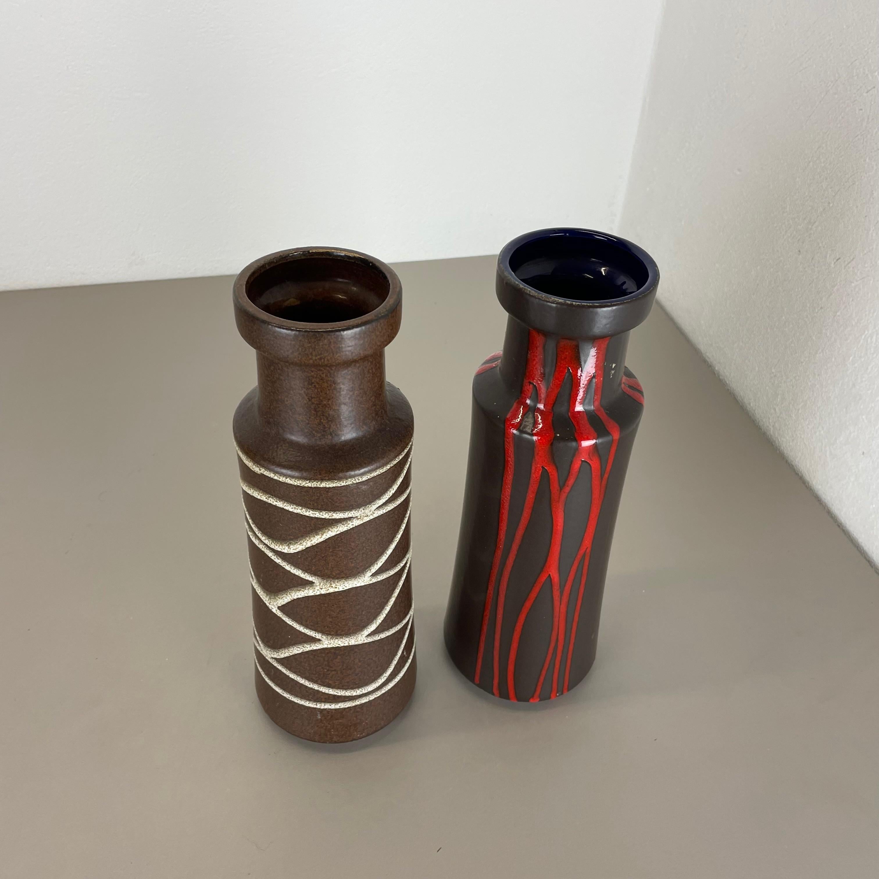 Set aus zwei Fat Lava-Vasen „LINES“ aus Keramik von Scheurich, Deutschland, 1970er Jahre (20. Jahrhundert) im Angebot