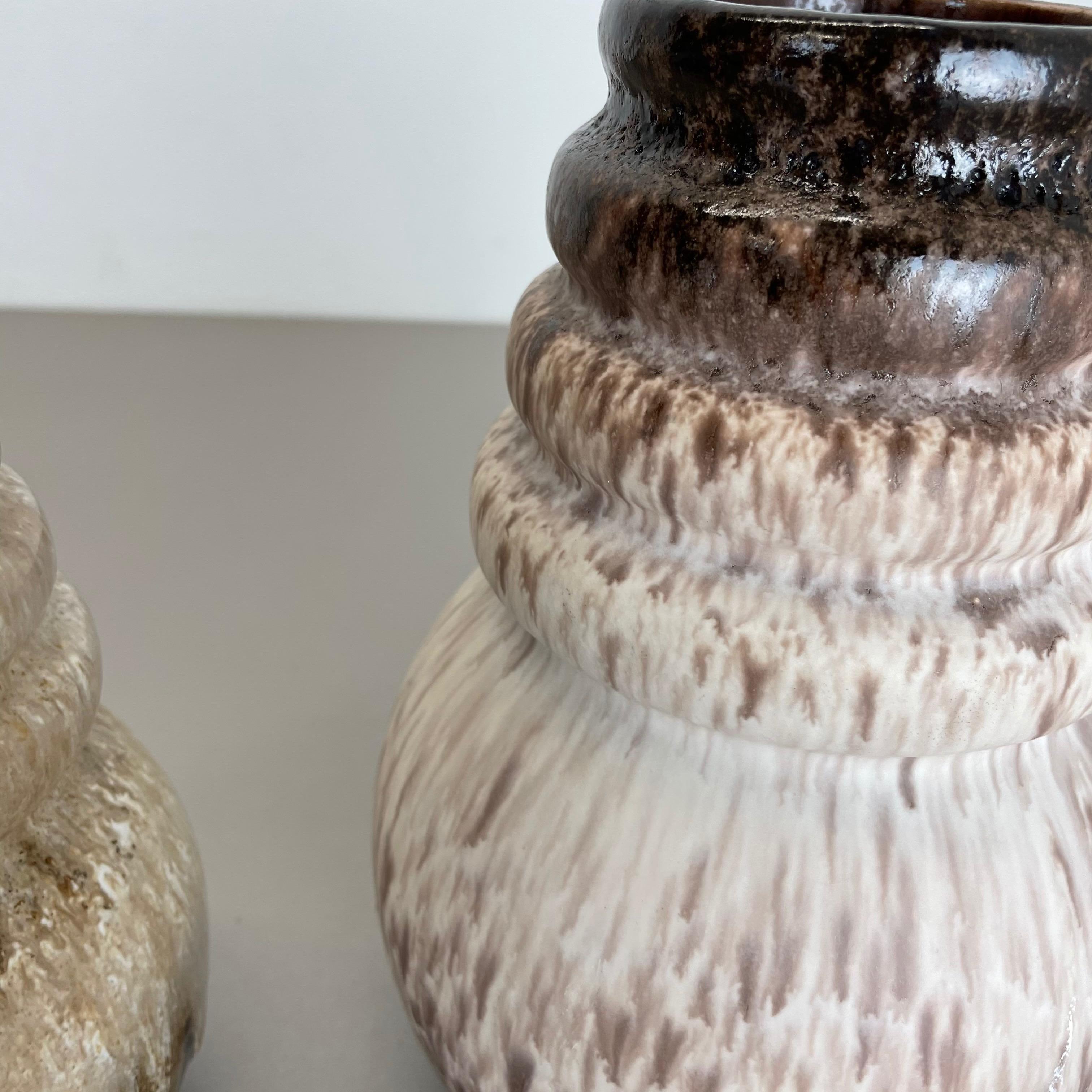 Set di due vasi in ceramica grassa 