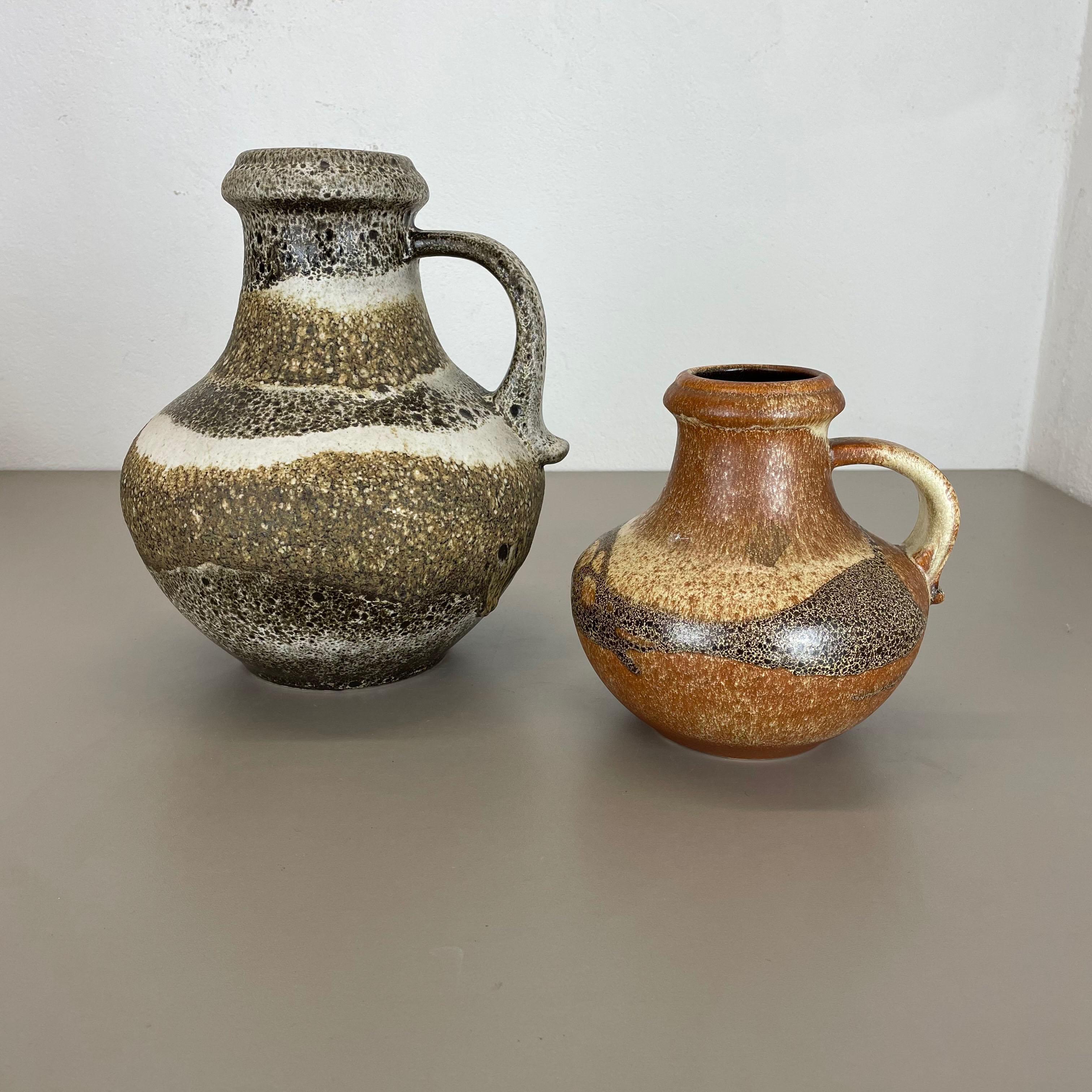 Set von zwei flachen Lava-Vasen aus Keramik „Multi-Color“ von Scheurich, Deutschland, 1970er Jahre im Zustand „Gut“ im Angebot in Kirchlengern, DE