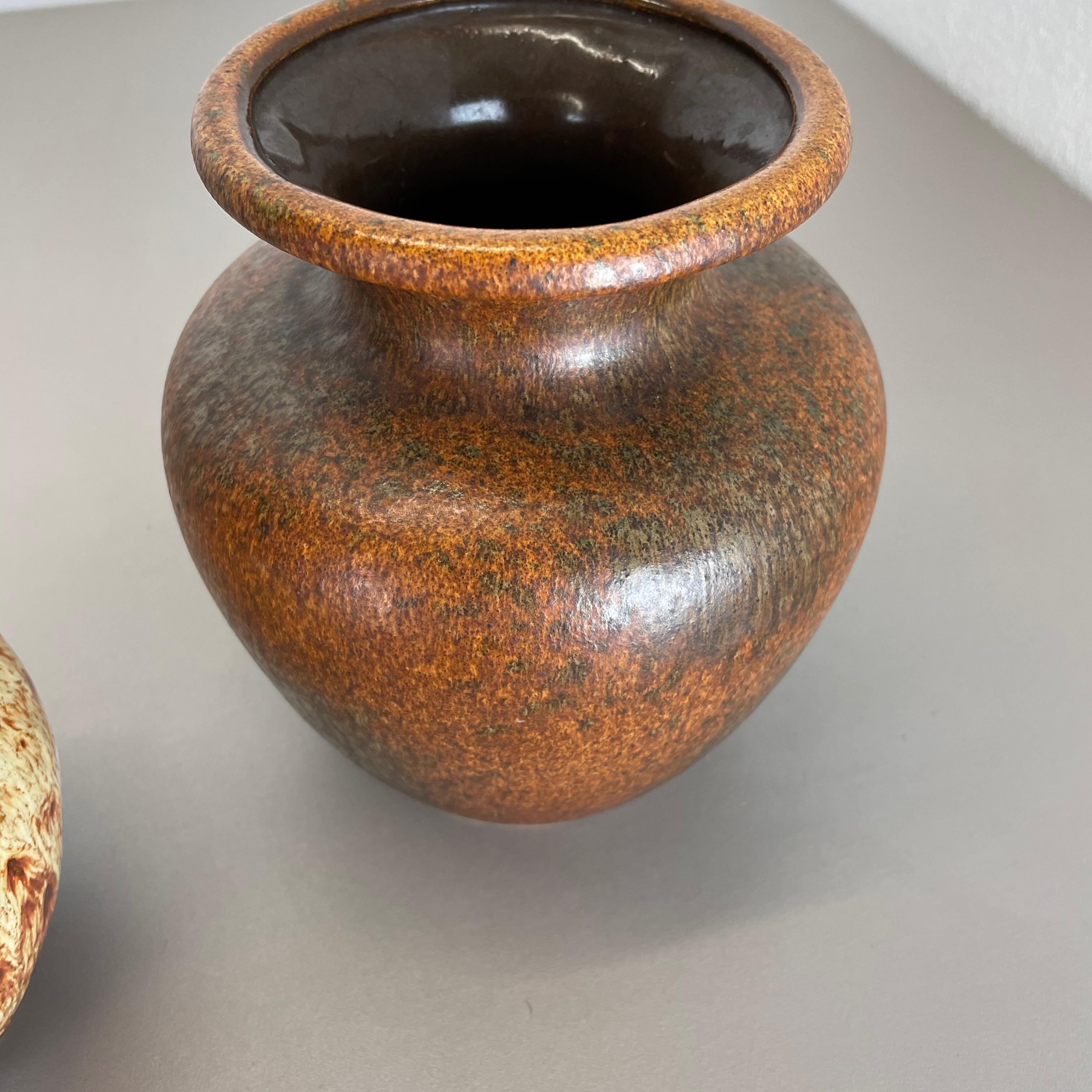 Set di due vasi in ceramica grassa 