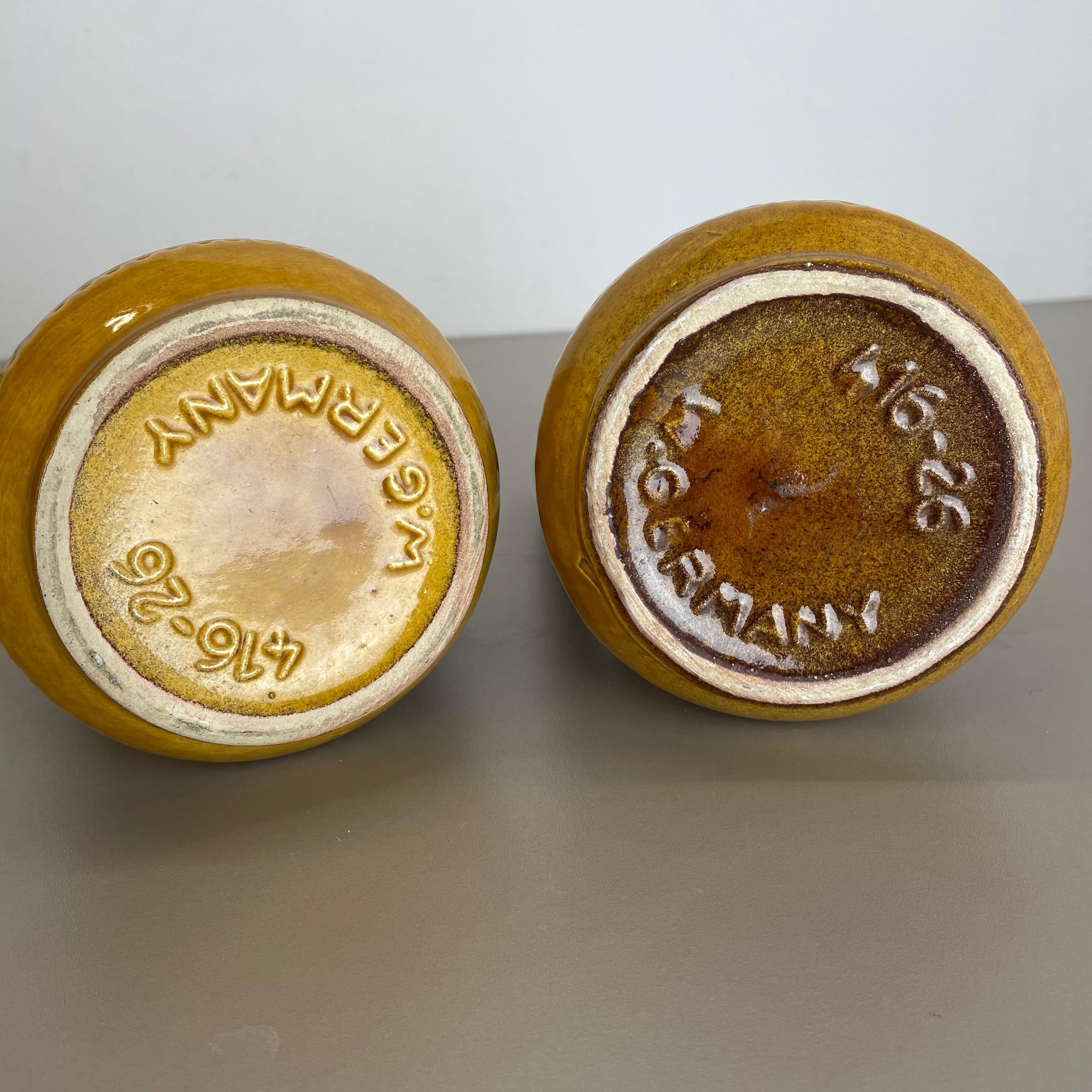 Ensemble de deux vases en poterie lave grasse « motif deochre » de Scheurich, Allemagne, années 1970 en vente 10