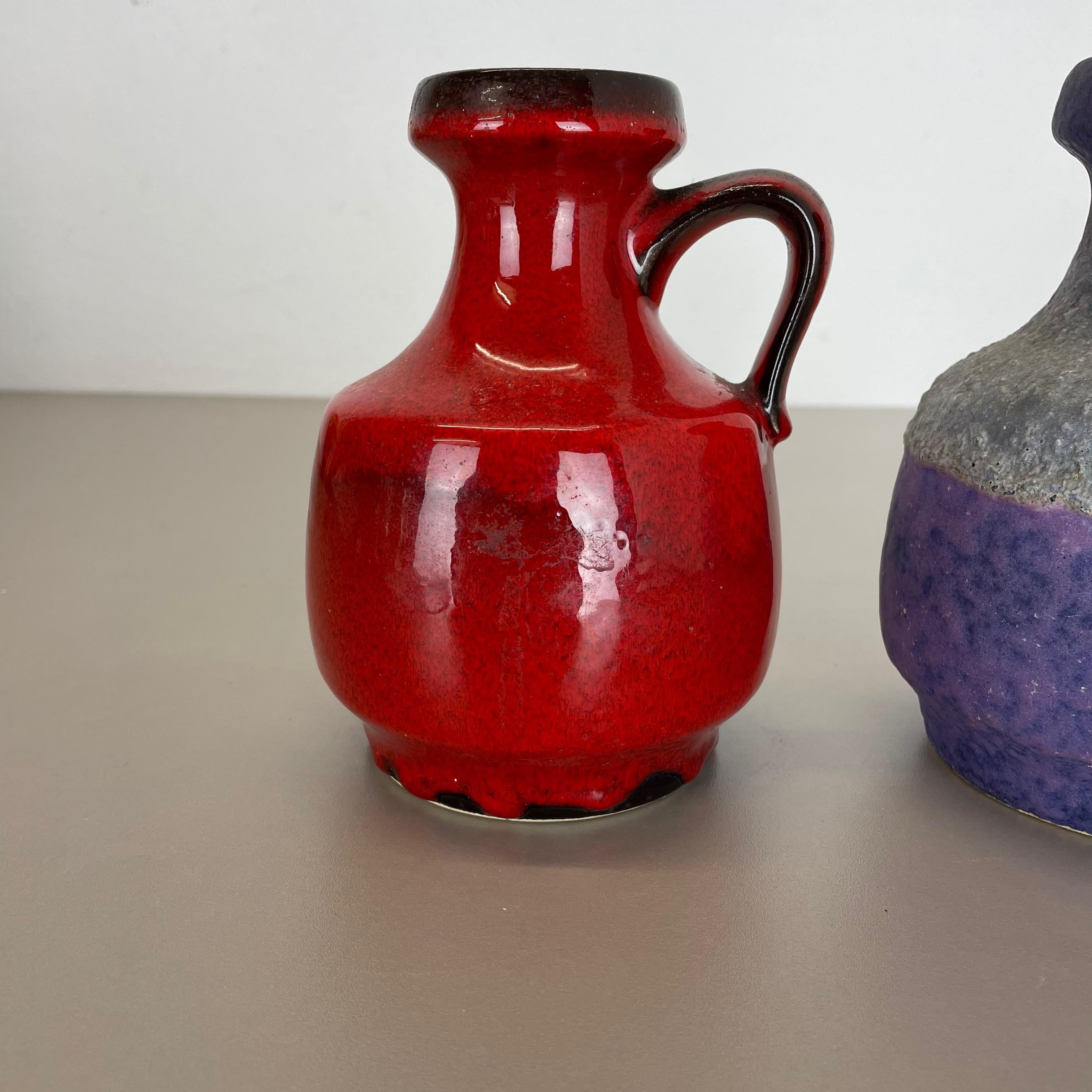 Set von zwei flachen Lava-Vasen aus Keramik „Purple-Red“ von Jopeko, Deutschland, 1970er Jahre im Angebot 1