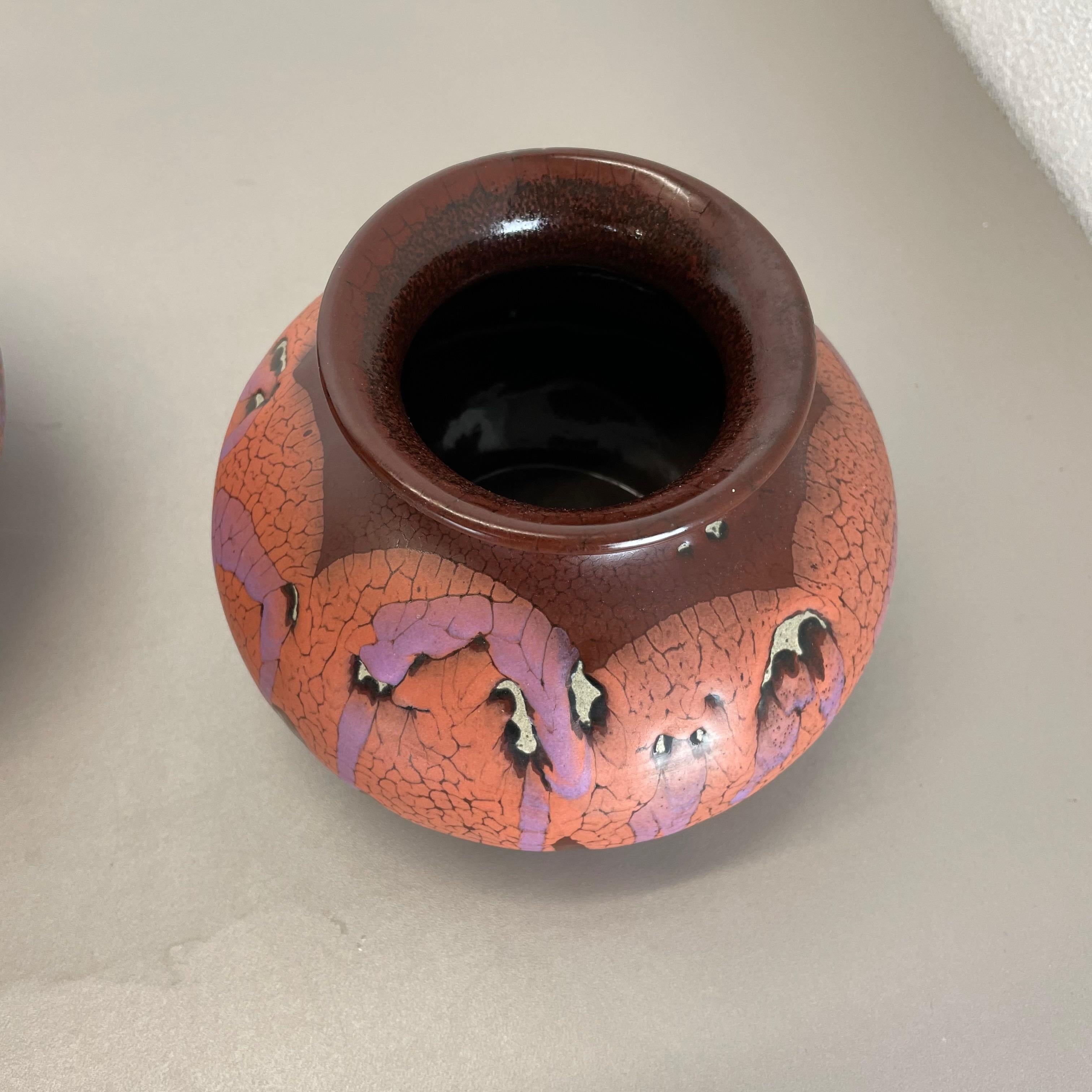Satz von zwei Keramikvasen Objects von Steuler Keramik, Deutschland, 1970er Jahre im Angebot 6