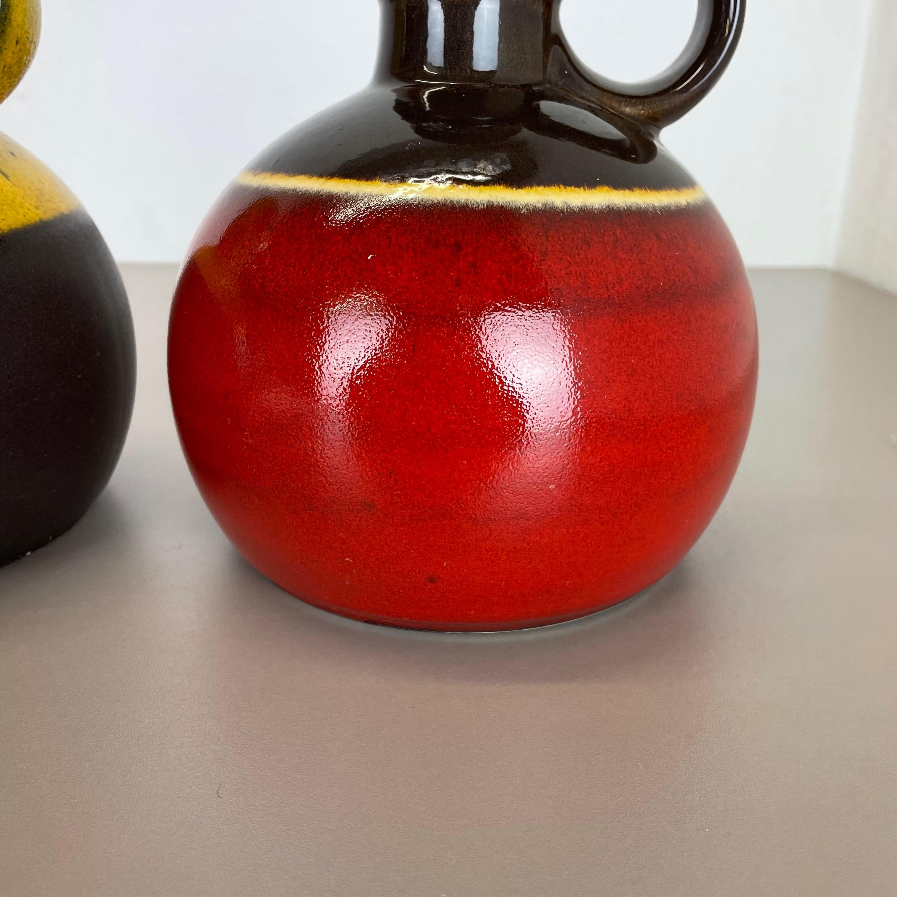 Set von zwei Töpferwarenvasen „“rotgelb“ von Steuler Ceramics Deutschland, 1970er Jahre im Angebot 6