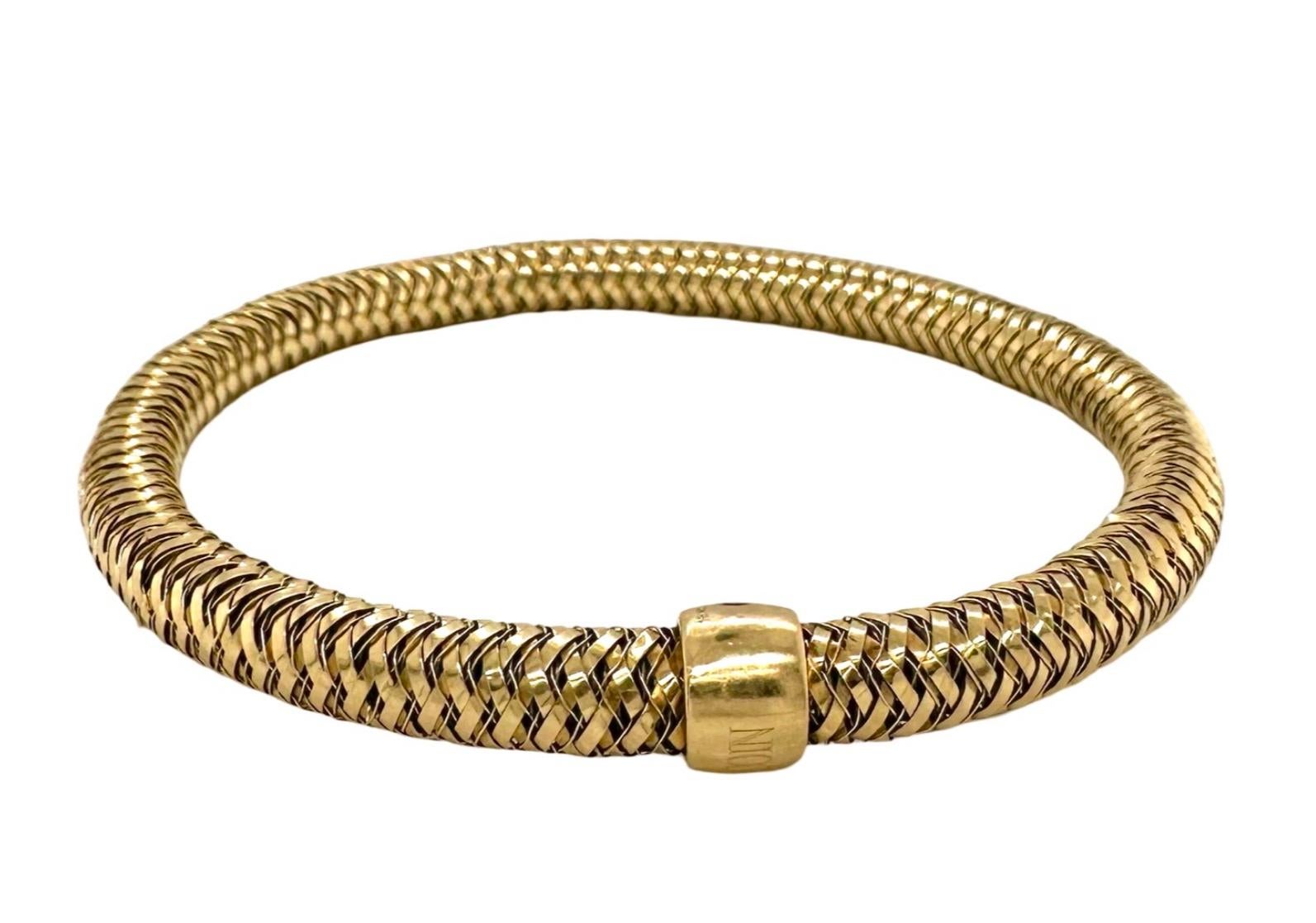 Set of Two Primavera Bracelets in 18k Yellow Gold and 18k White Gold In Good Condition In Miami, FL