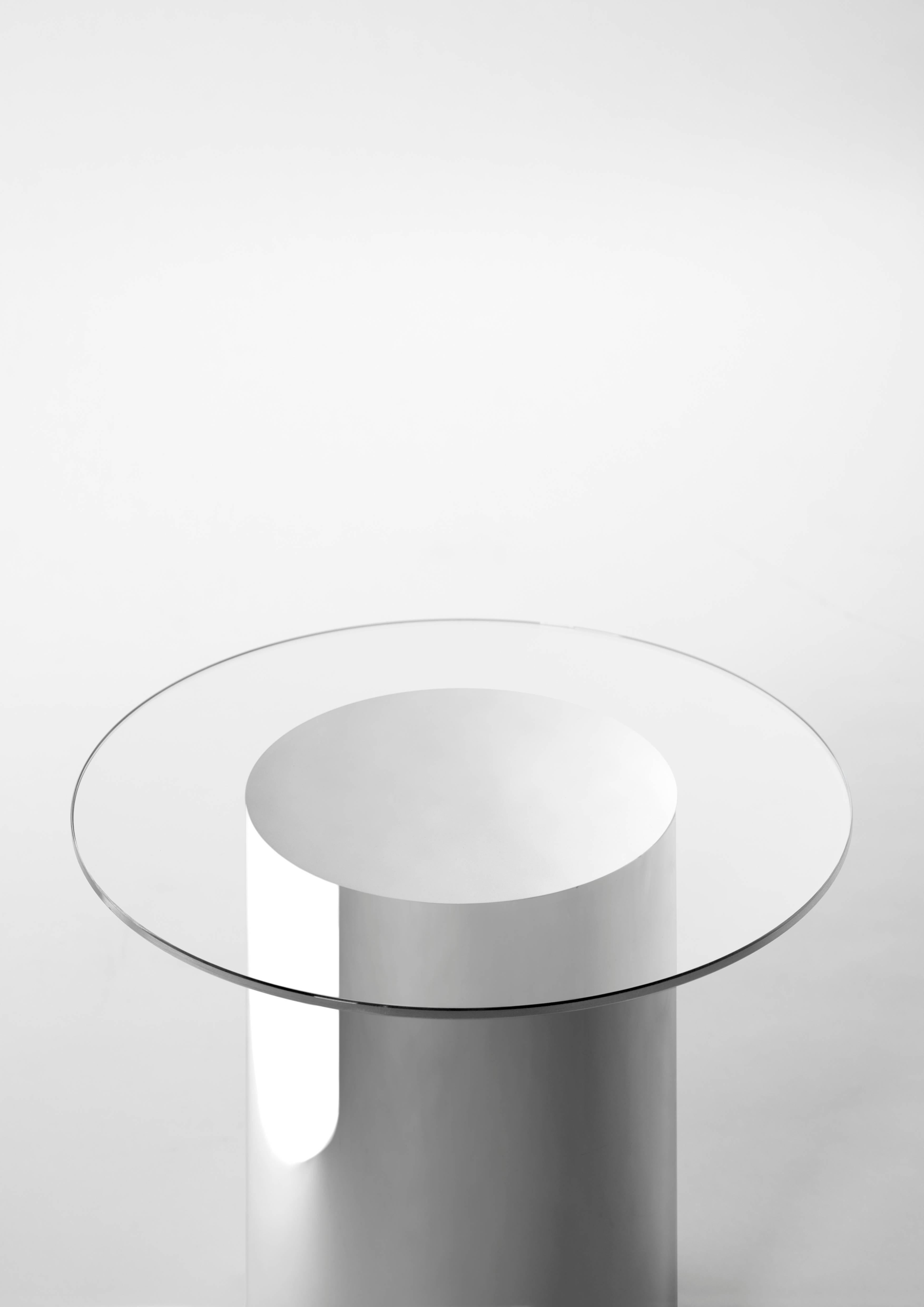 Modern Set of Two Ramon Úbeda and Otto Canalda Contemporary Glass 2001 Side Tables 