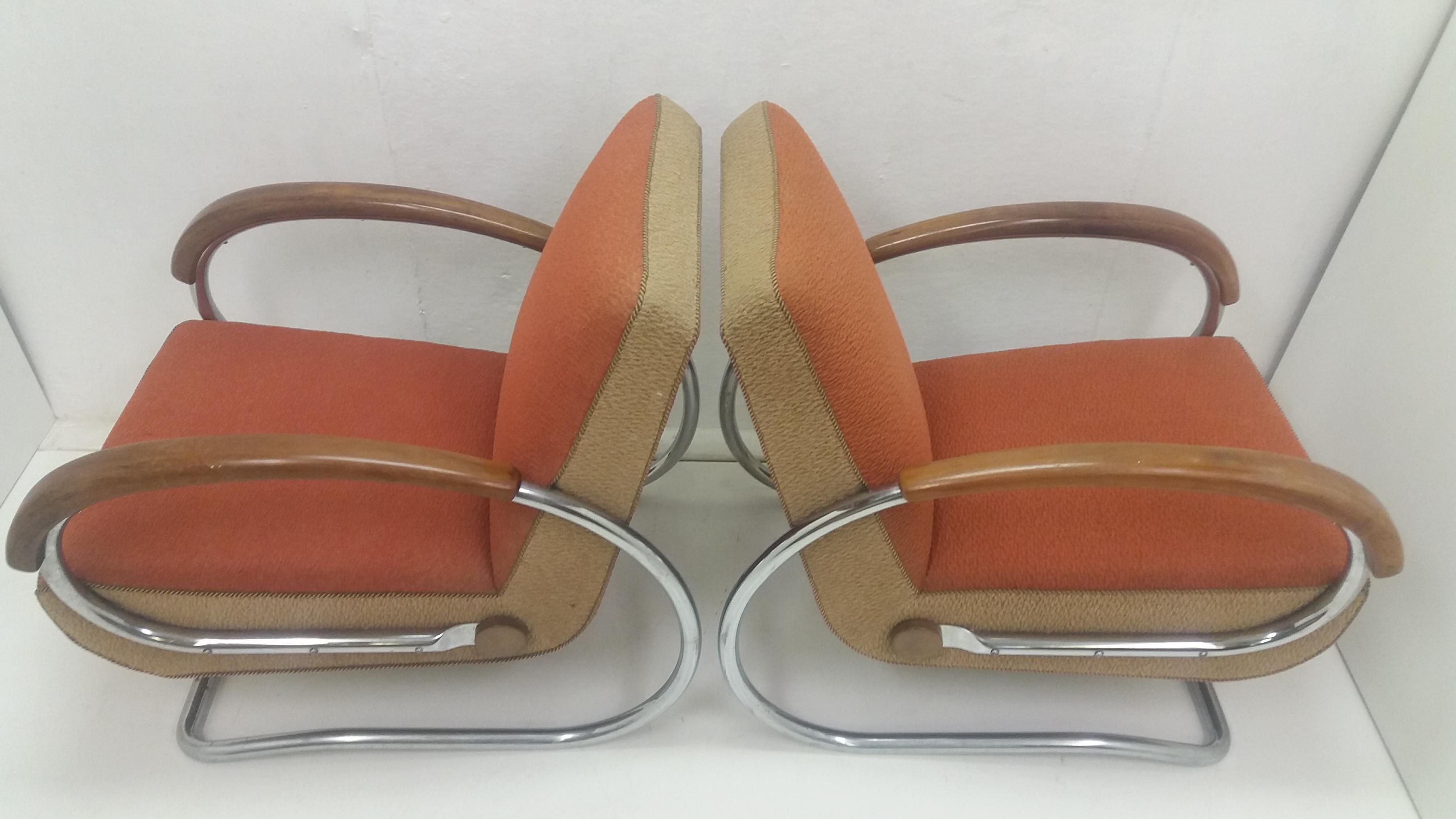 Set of Two Rare Design Armchairs Model H221, Designed by Jindřich Halabala For Sale 5
