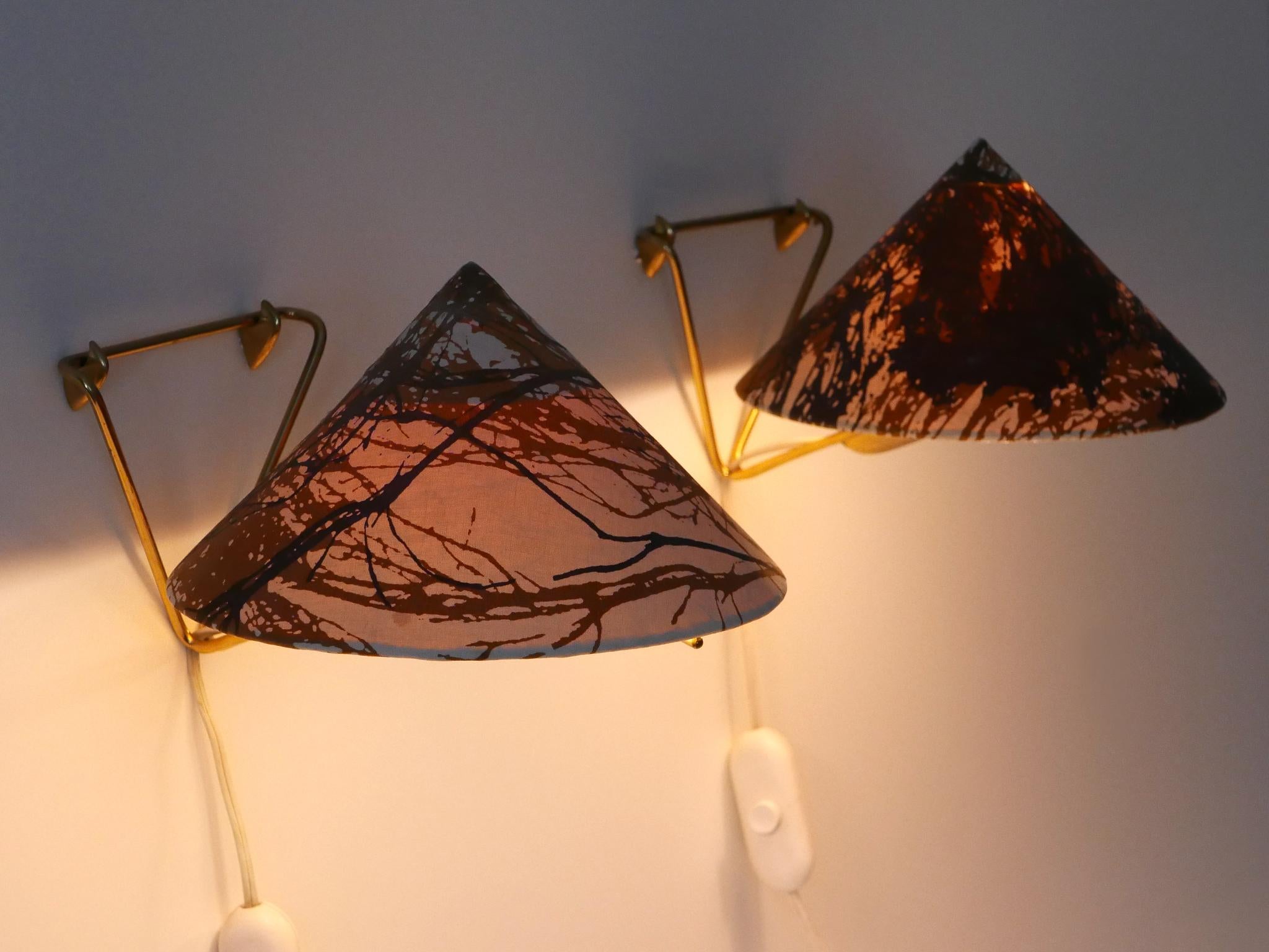 Autrichien Ensemble de deux rares lampes de table ou appliques en anguille par Rupert Nikoll, Autriche, 1952 en vente