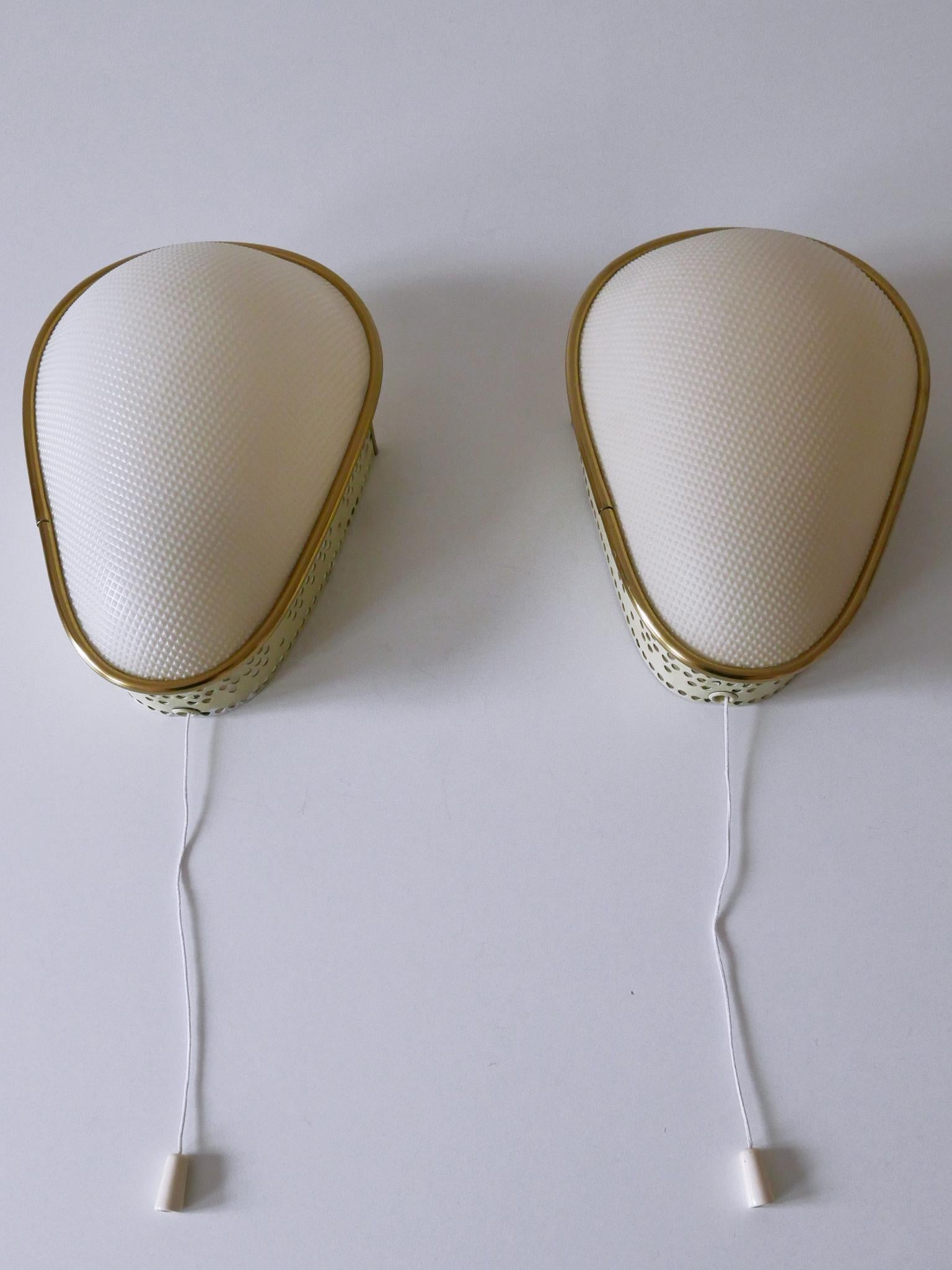 Mid-20th Century Set of Two Rare & Elegant Mid-Century Modern Sconces or Wall Lamps Germany 1950s For Sale