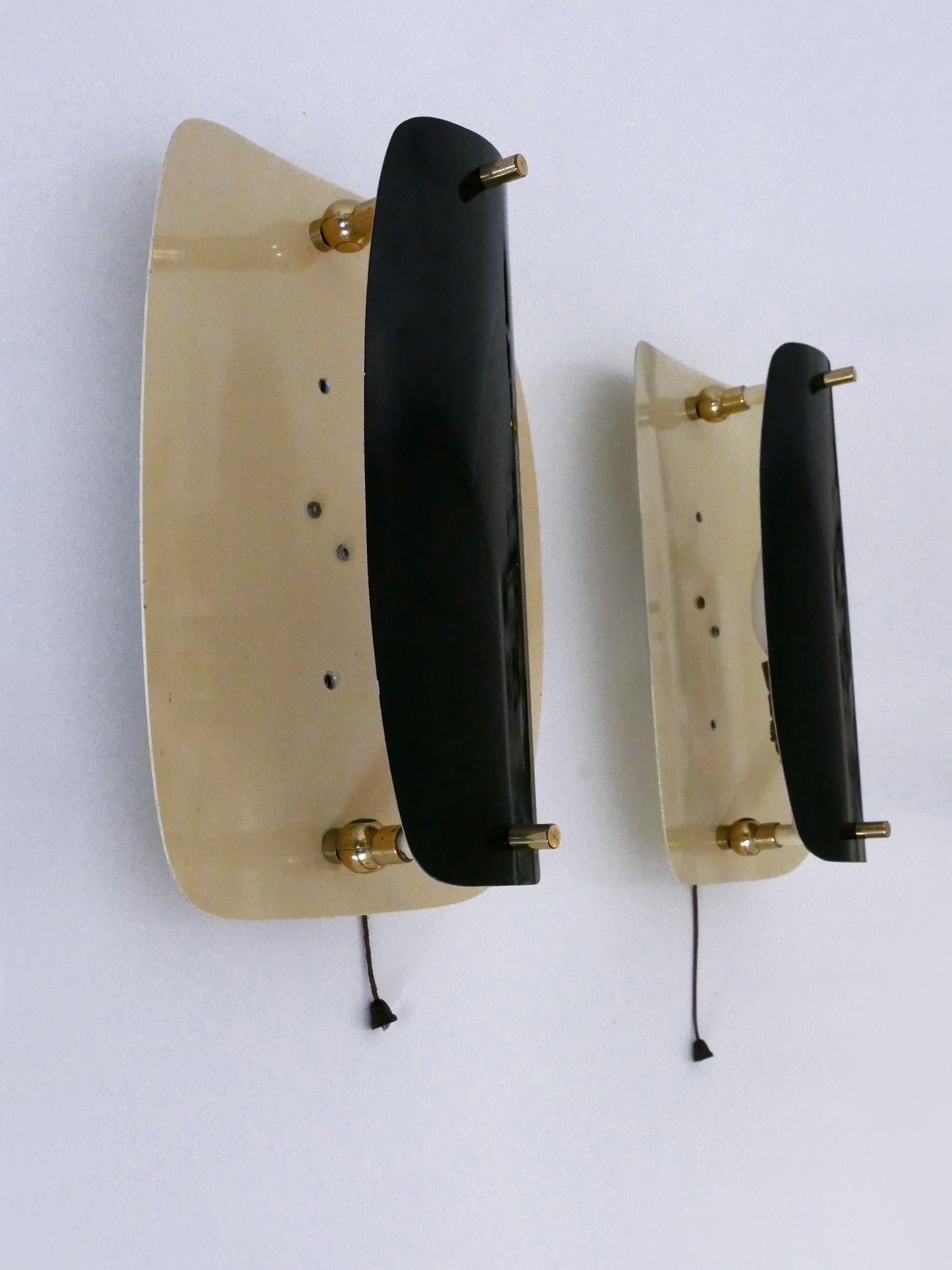 Set von zwei seltenen und eleganten Mid-Century-Modern-Wandleuchtern oder Wandlampen, Deutschland 1960er Jahre (Mitte des 20. Jahrhunderts) im Angebot