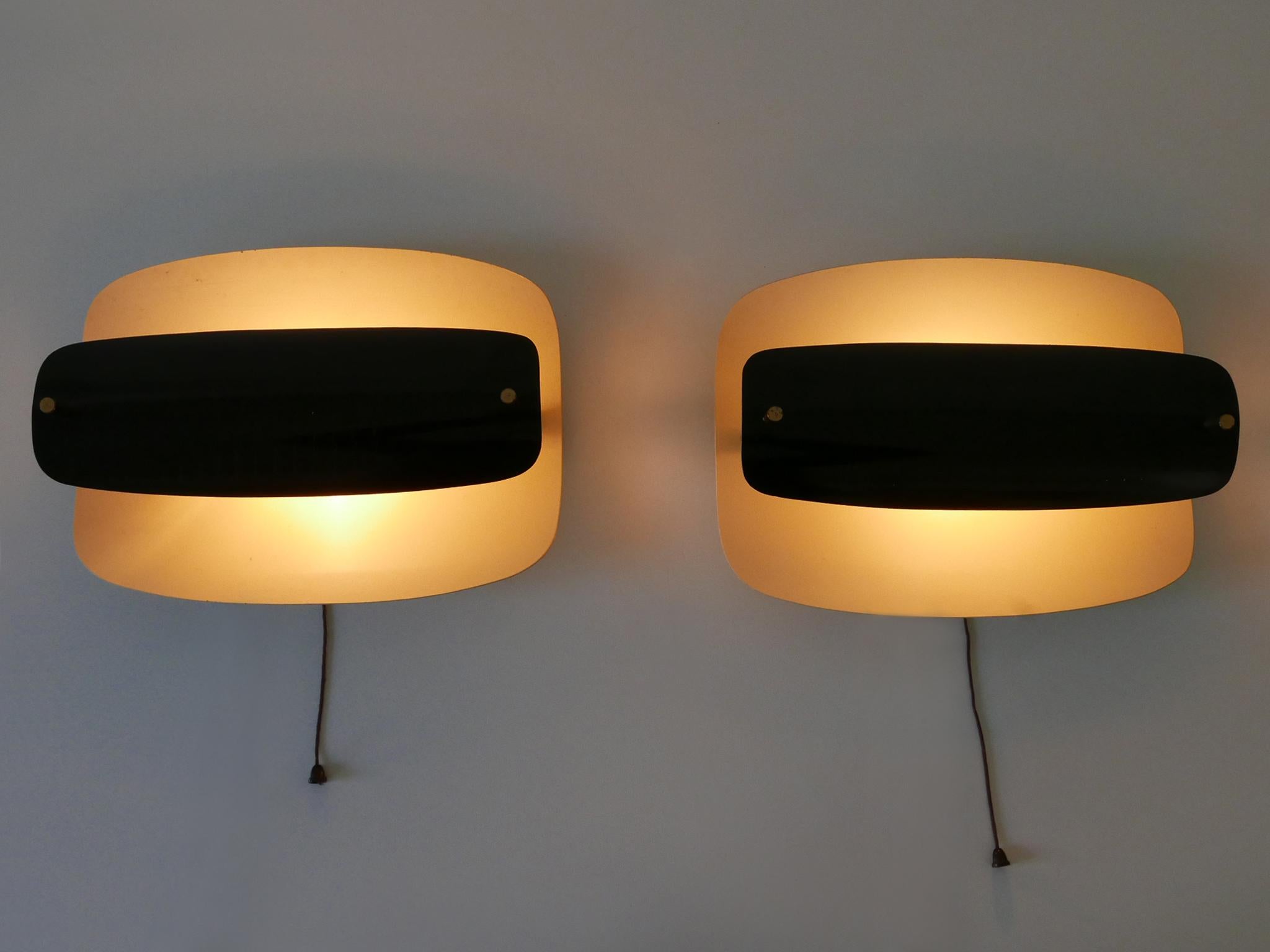 Set von zwei seltenen und eleganten Mid-Century-Modern-Wandleuchtern oder Wandlampen, Deutschland 1960er Jahre im Angebot 2