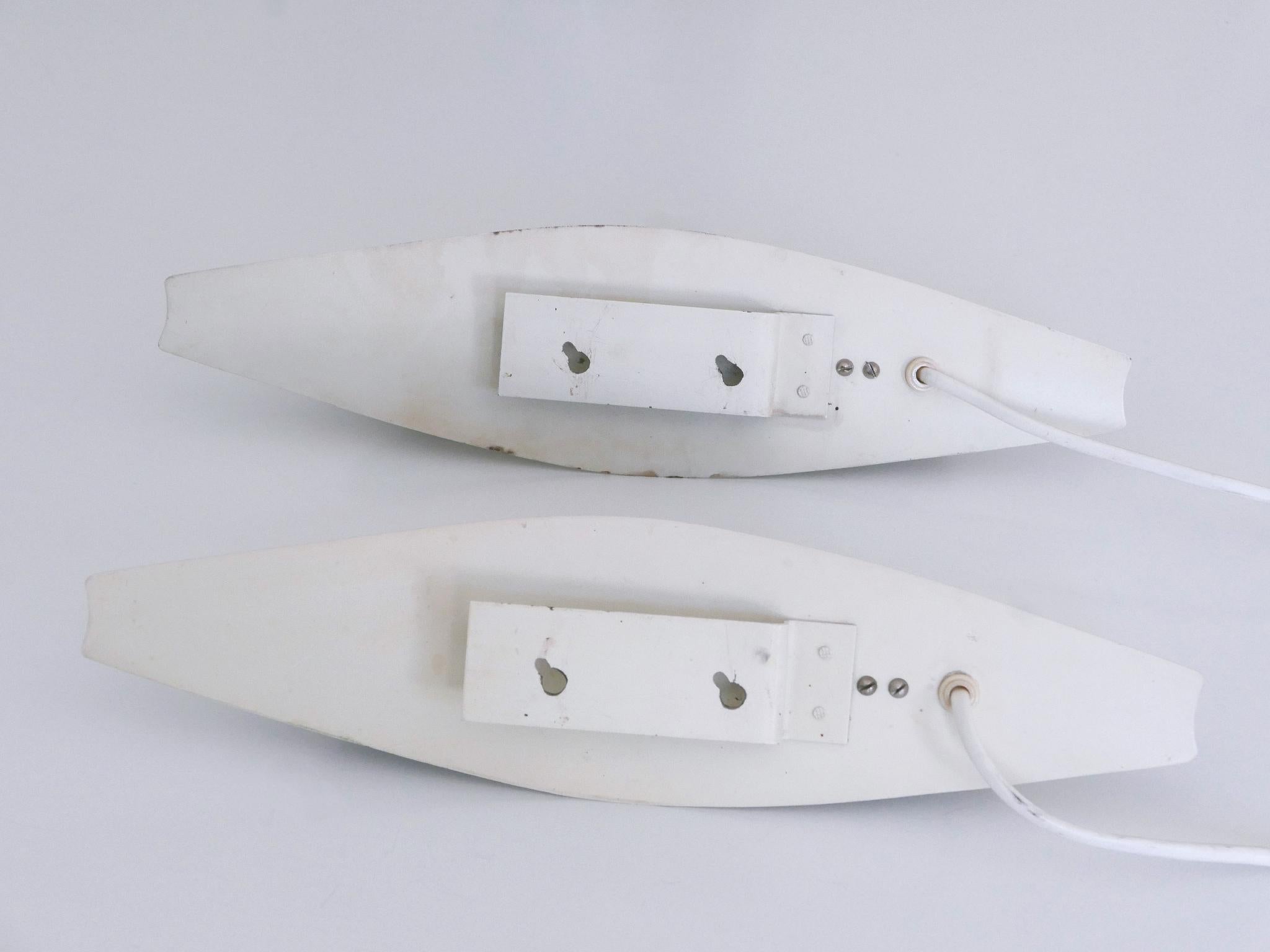 Set of Two Rare & Elegant Mid Century Modern Sconces or Wall Lights Sweden 1950s en venta 12