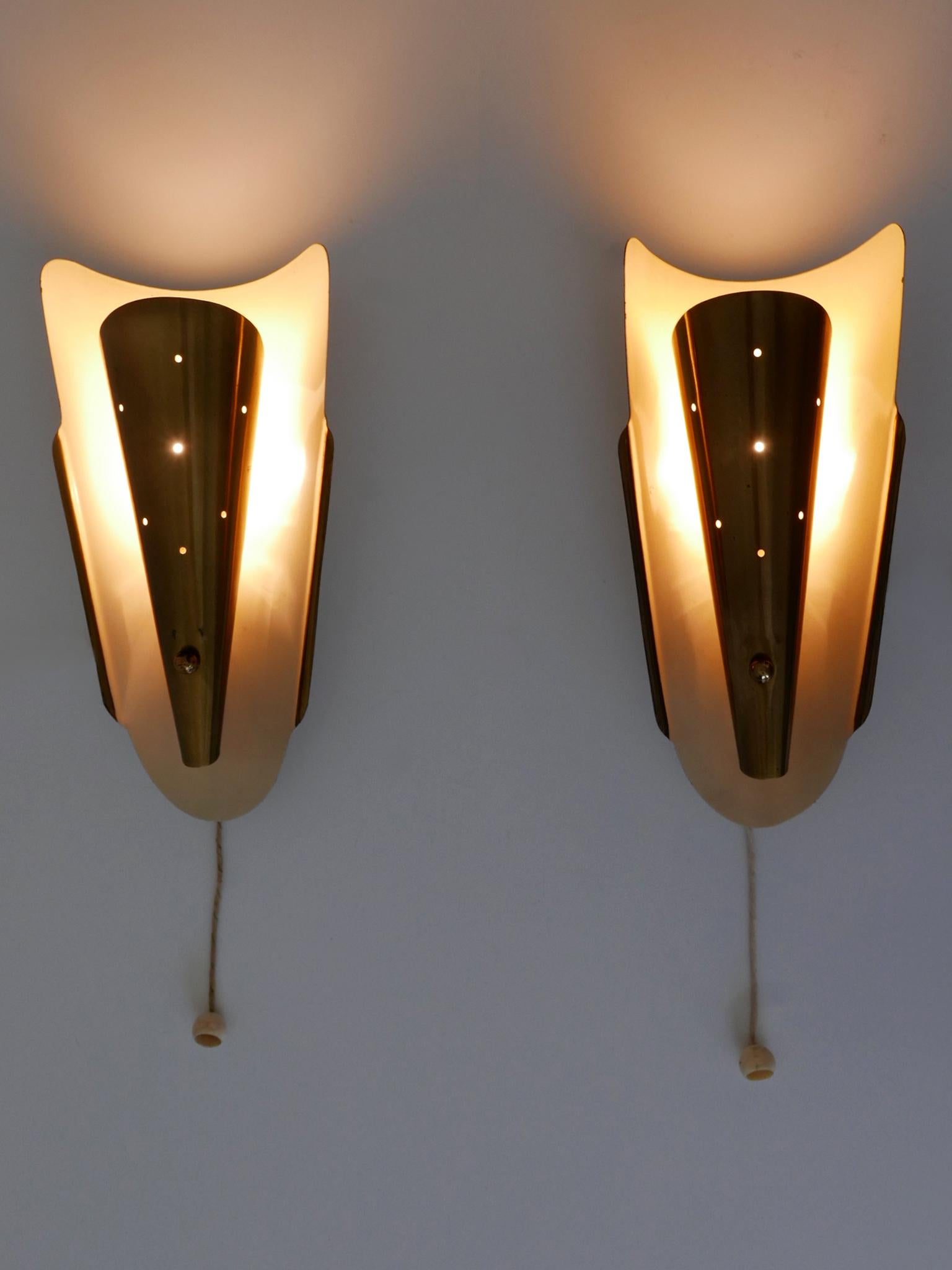 Set of Two Rare & Highly Decorative Mid-Century Modern Sconces Germany 1950s In Good Condition For Sale In Munich, DE