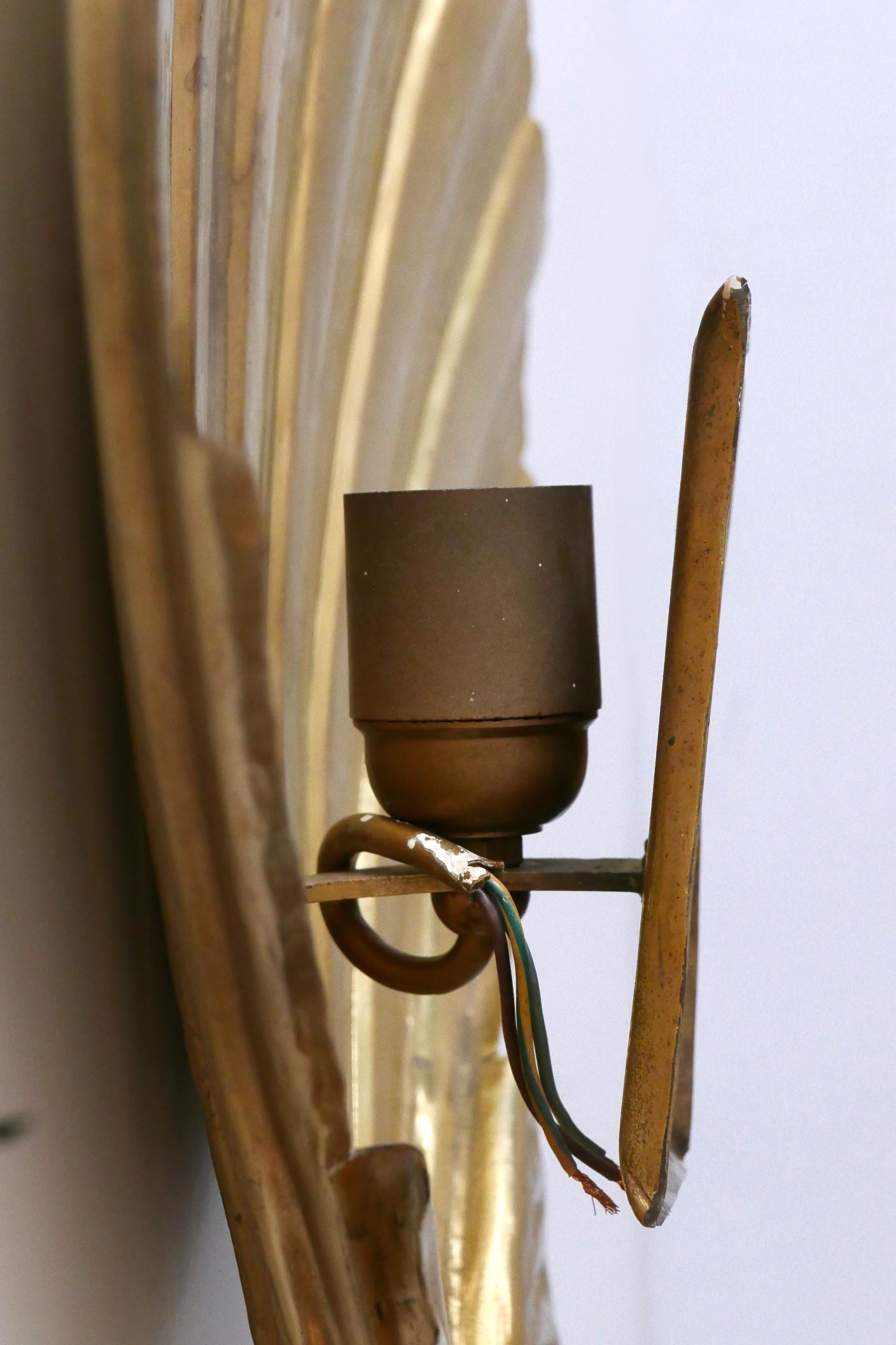 Juego de dos raros y grandes candelabros de concha de latón de mediados de siglo de Hans Möller Años 60 en venta 11