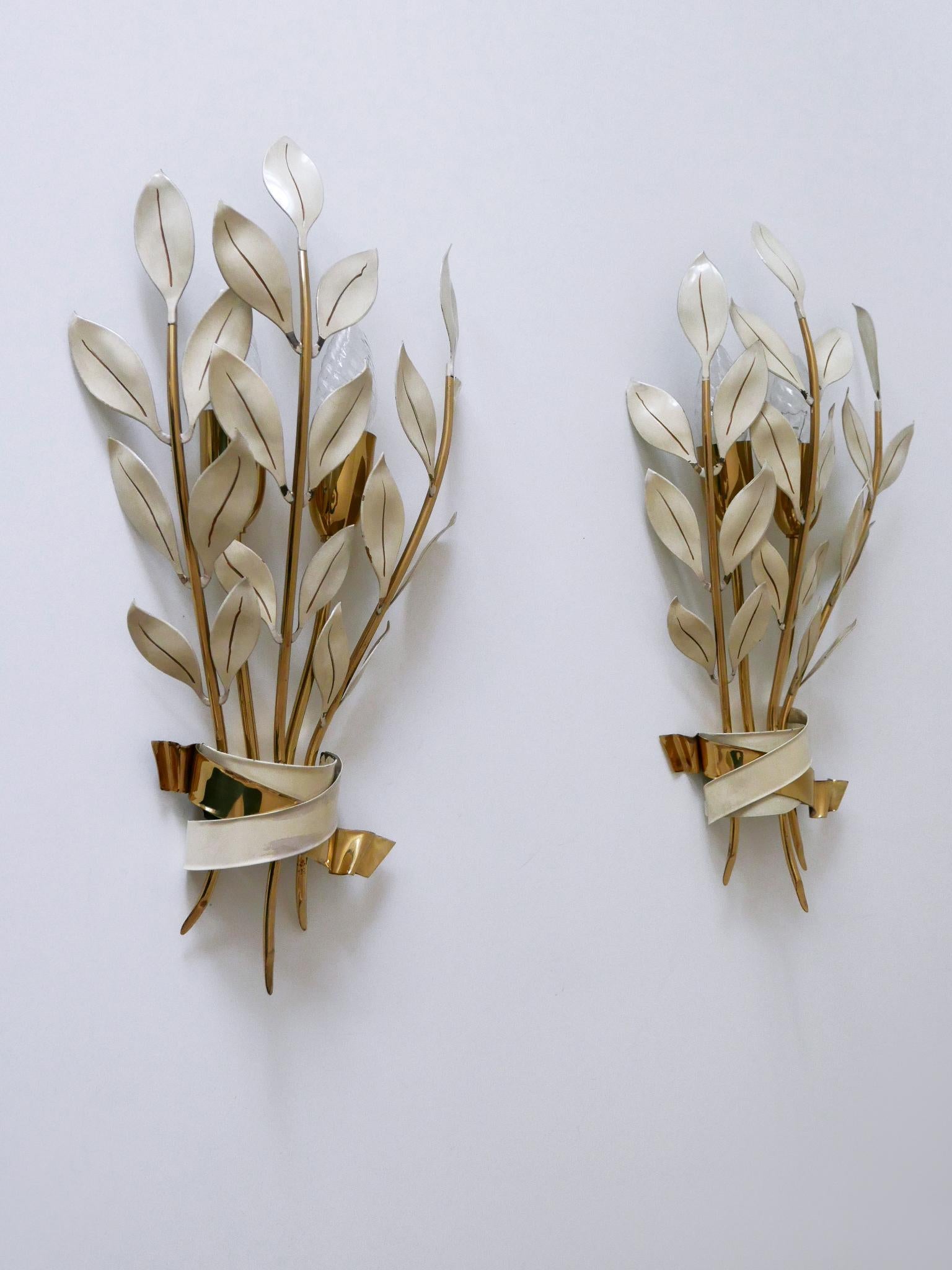 Set di due rare lampade a forma di bouquet di alloro di Vereinigte Werkstätten München 1950 in vendita 2