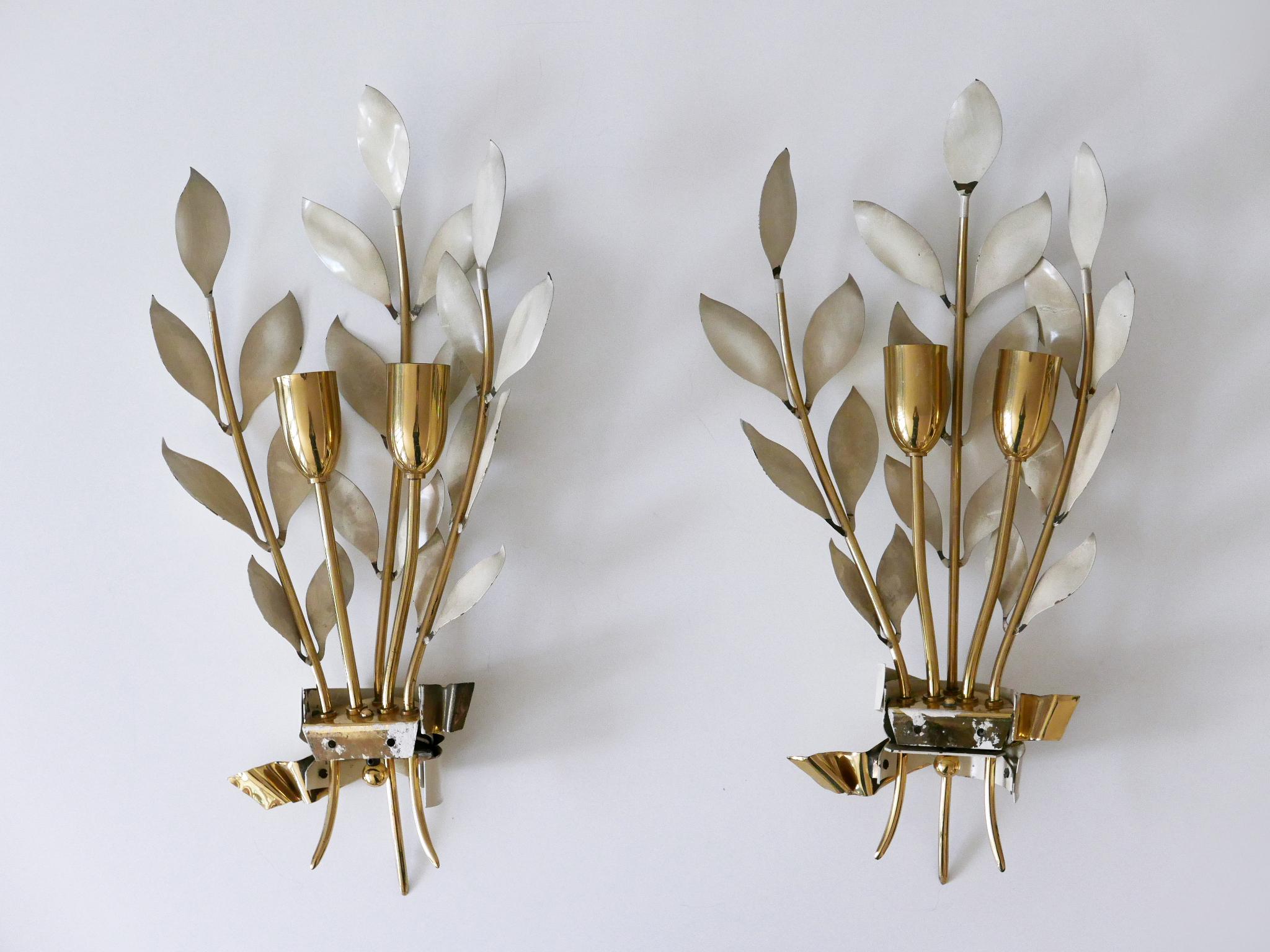 Set di due rare lampade a forma di bouquet di alloro di Vereinigte Werkstätten München 1950 in vendita 11