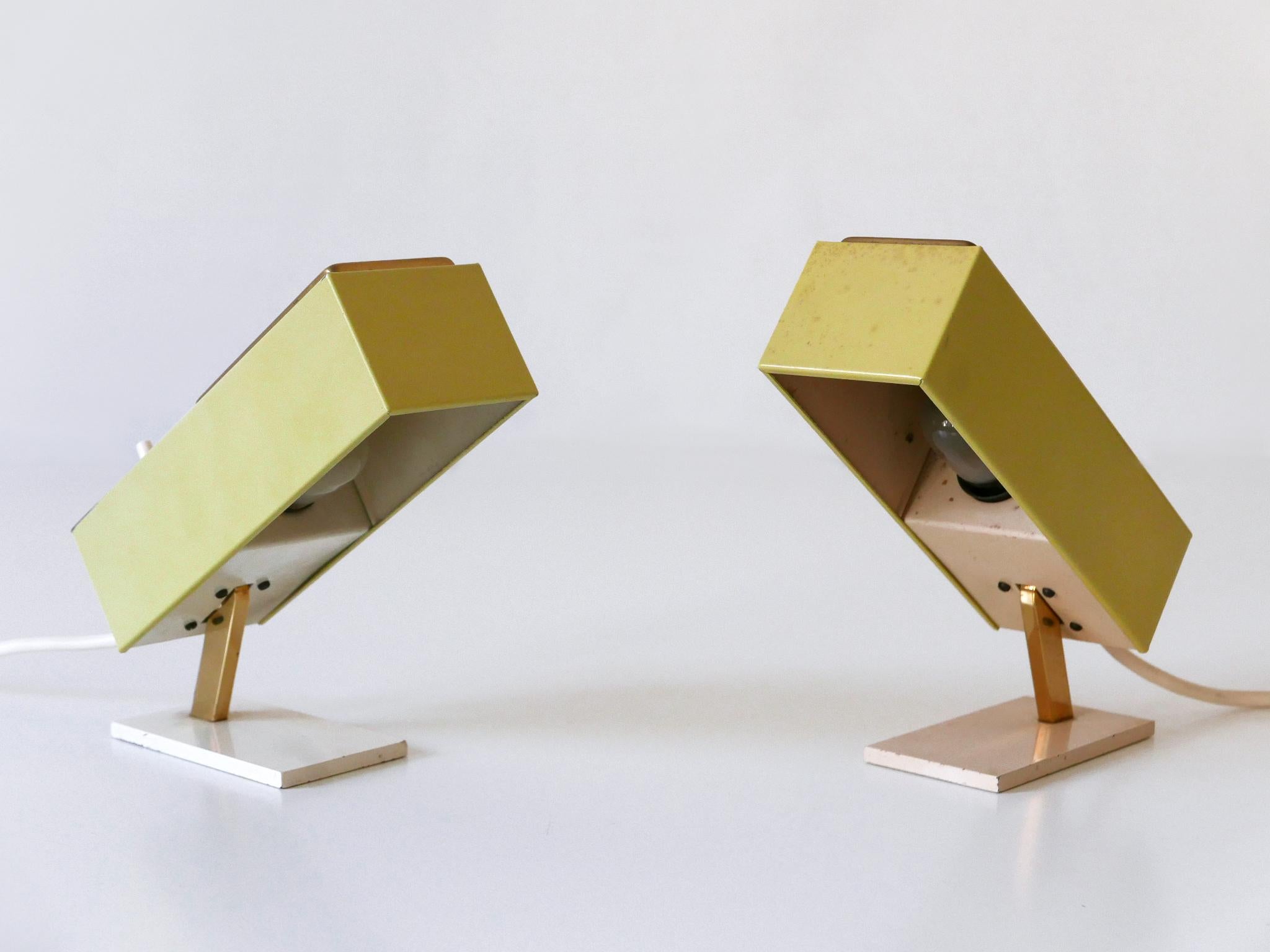 Ensemble de deux rares et ravissantes lampes de chevet The Moderns Allemagne années 1950 en vente 3