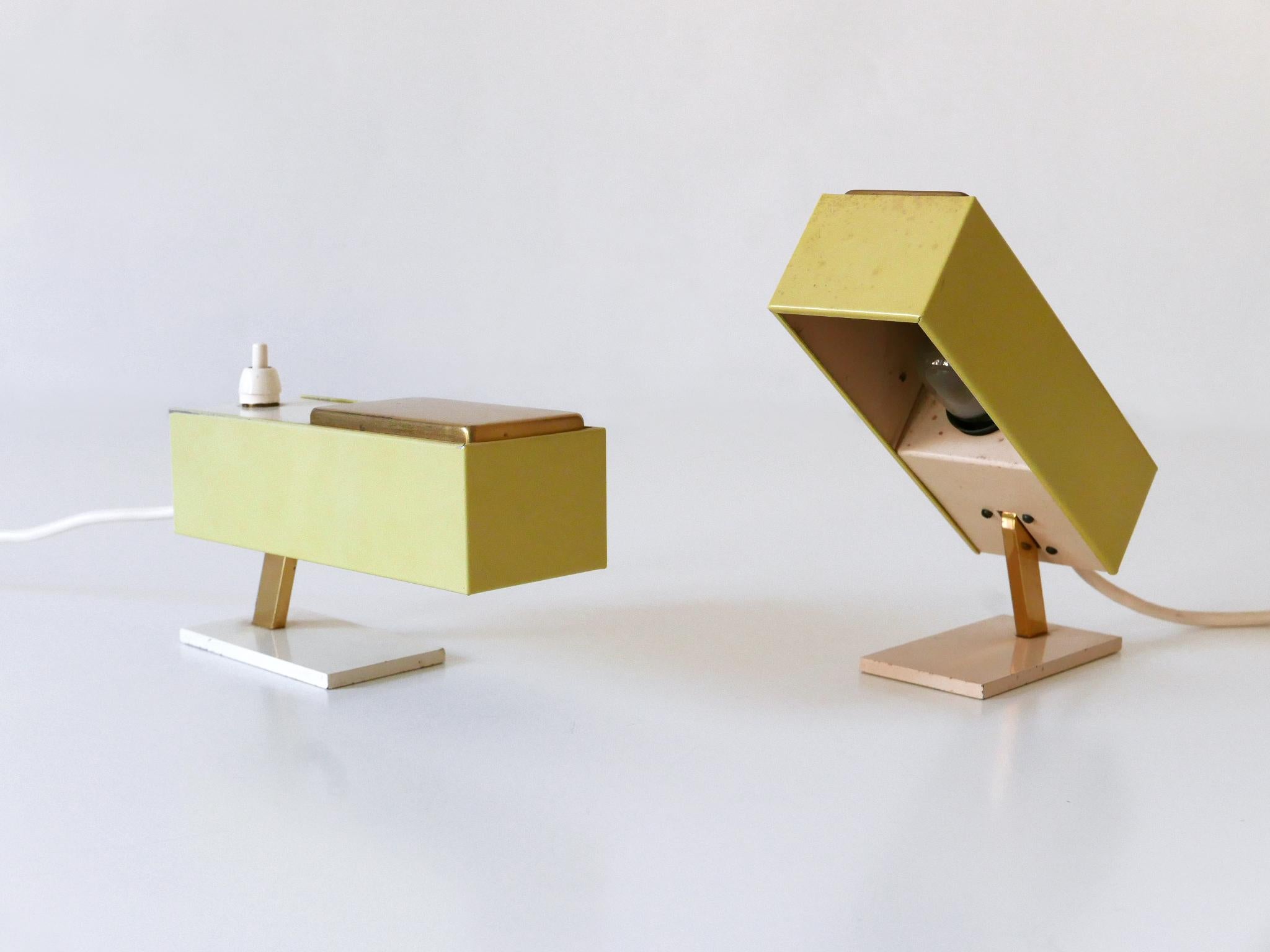Ensemble de deux rares et ravissantes lampes de chevet The Moderns Allemagne années 1950 en vente 4