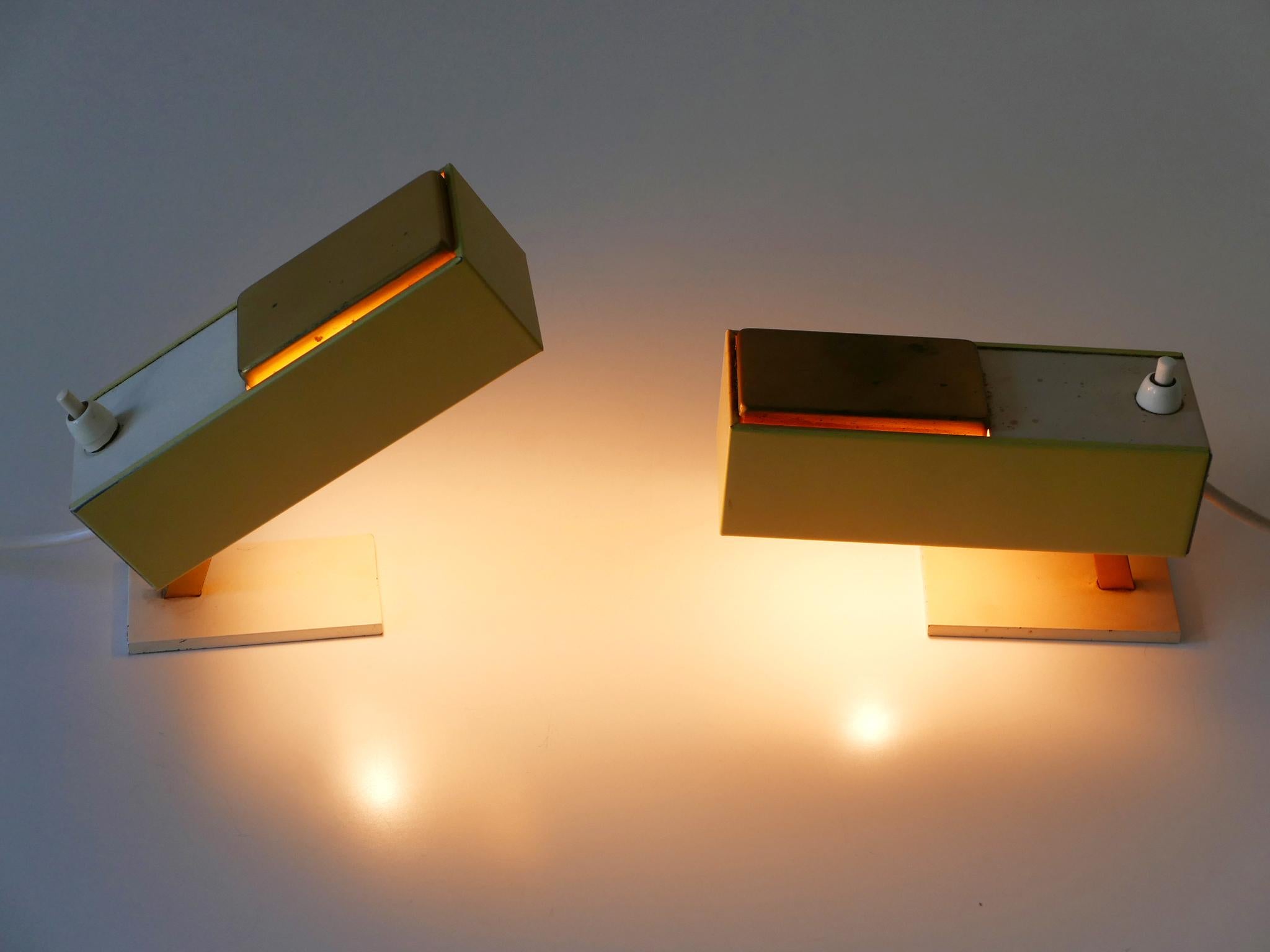 Mid-Century Modern Ensemble de deux rares et ravissantes lampes de chevet The Moderns Allemagne années 1950 en vente