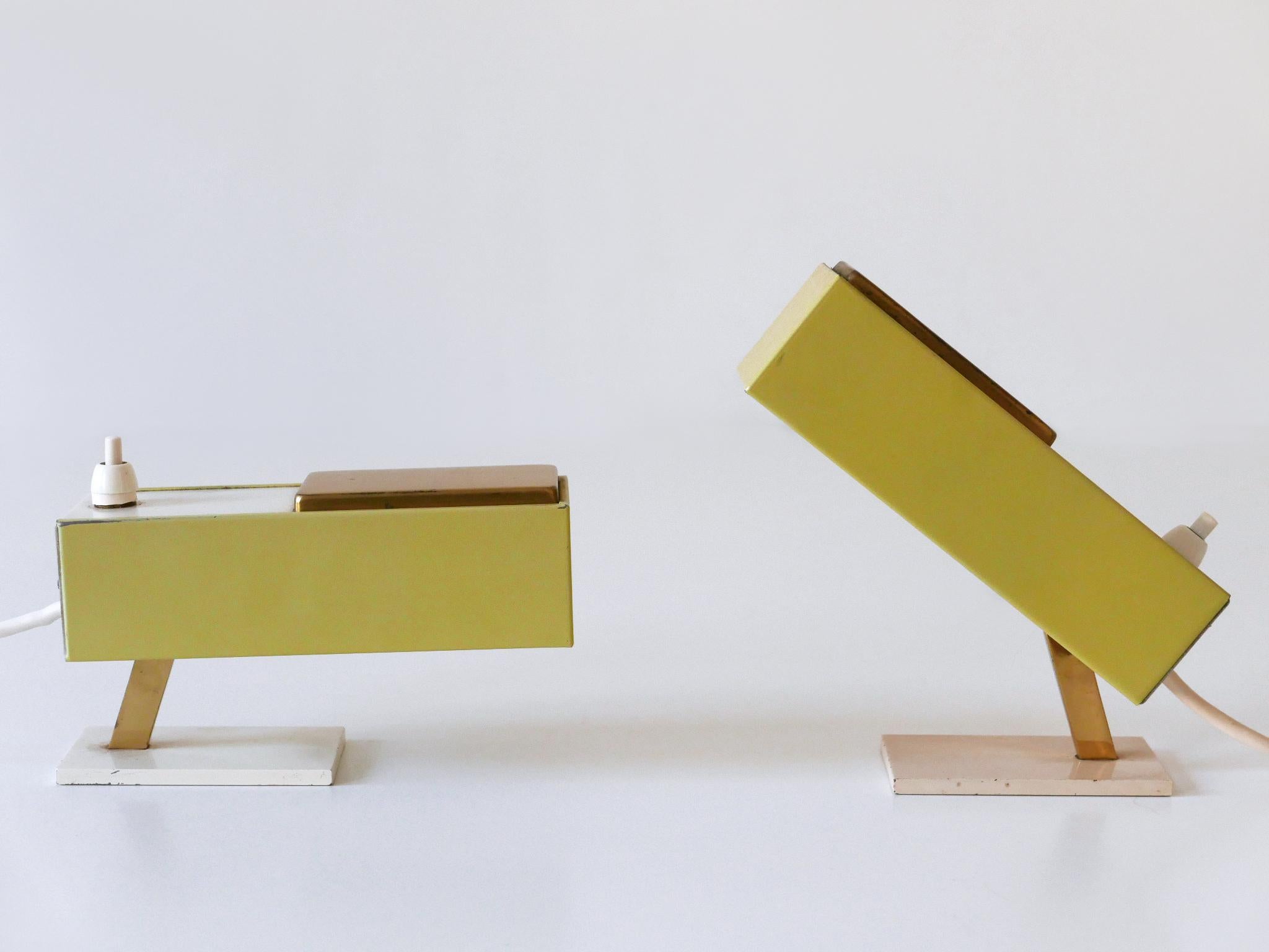 Allemand Ensemble de deux rares et ravissantes lampes de chevet The Moderns Allemagne années 1950 en vente