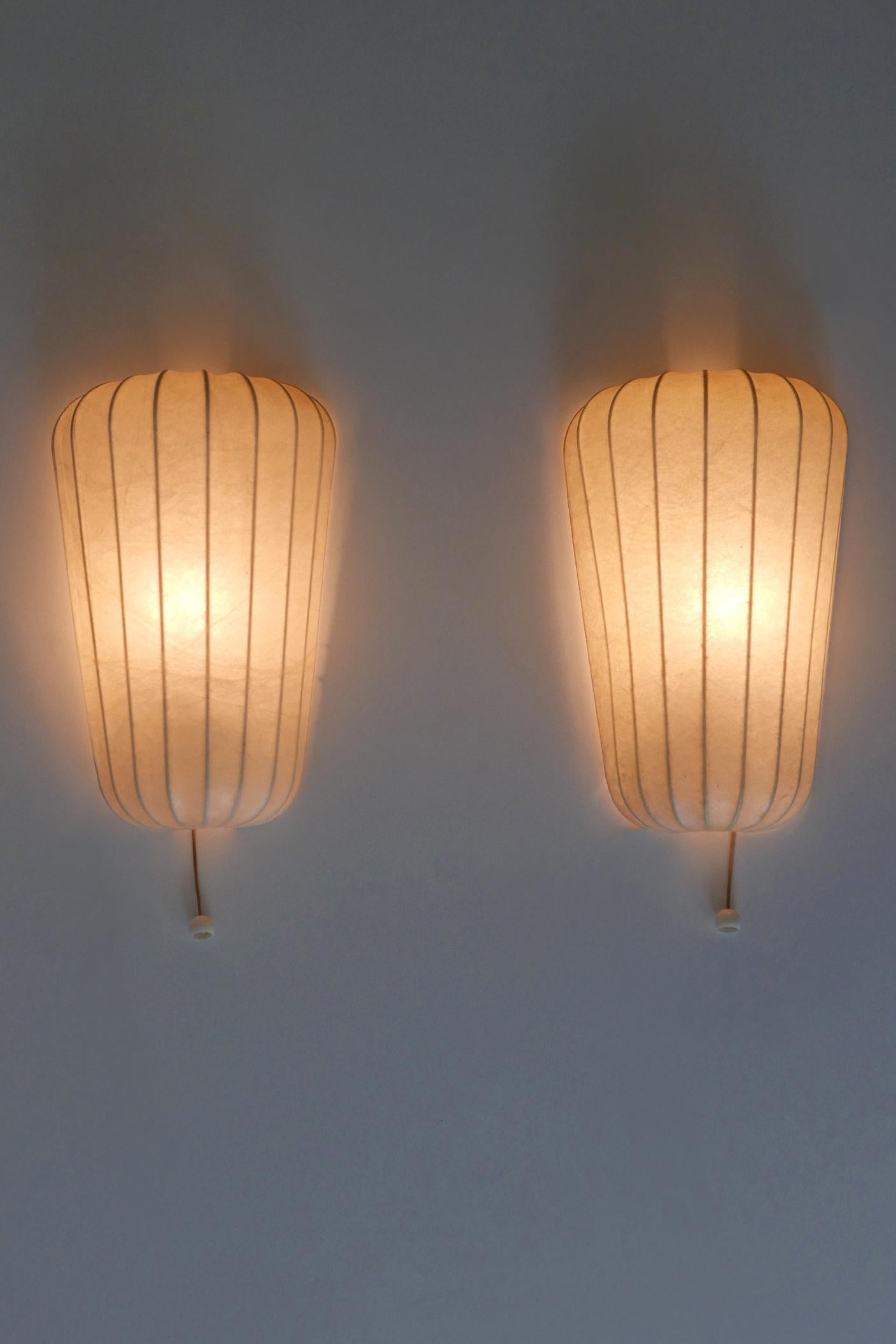 Set of Two Rare Mid Century Cocoon Sconces by Friedel Wauer for Goldkant Germany (Metall) im Angebot