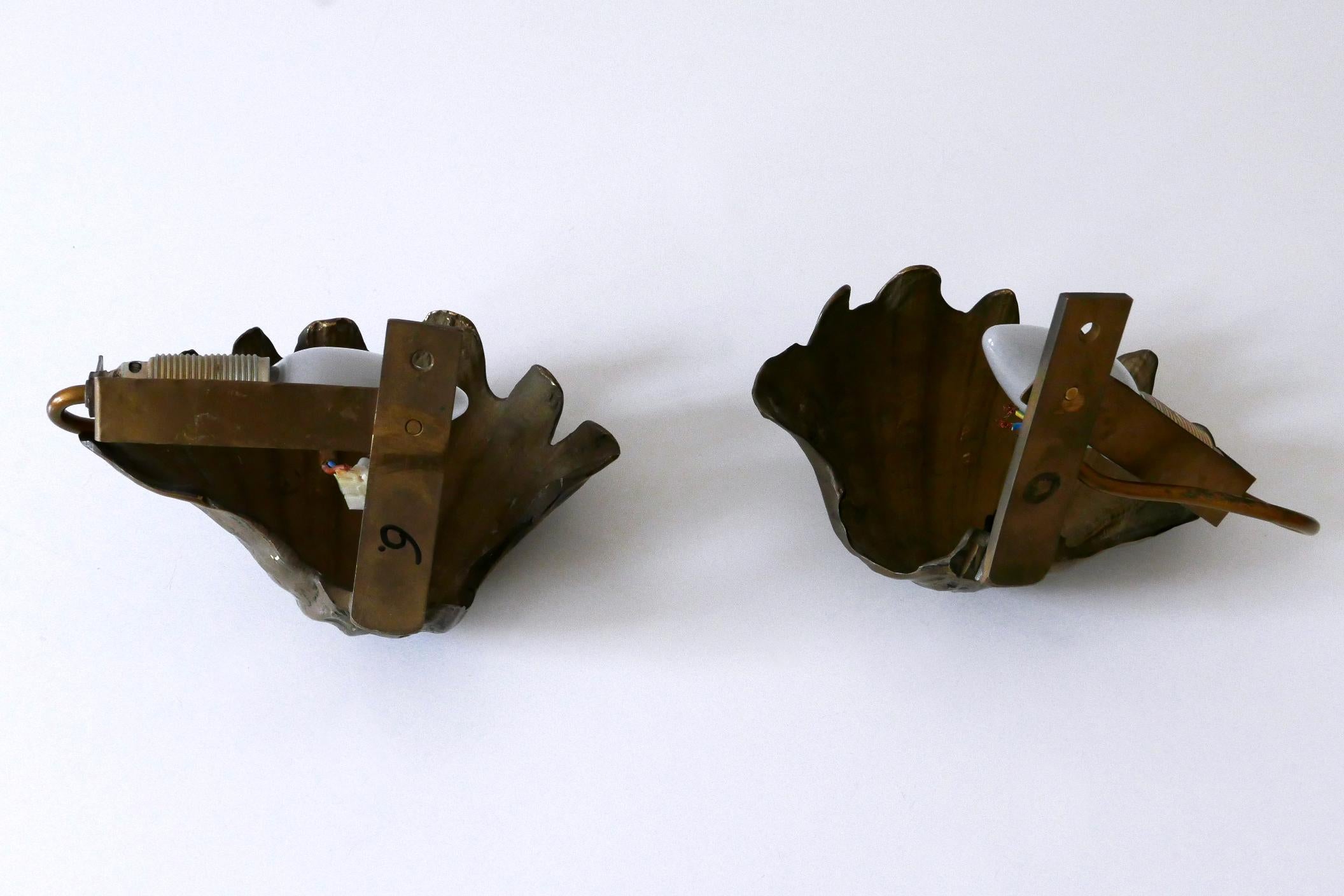 Set of Two Rare Mid Century Modern Cast Bronze Sea Shell Sconces Germany 1960s For Sale 13