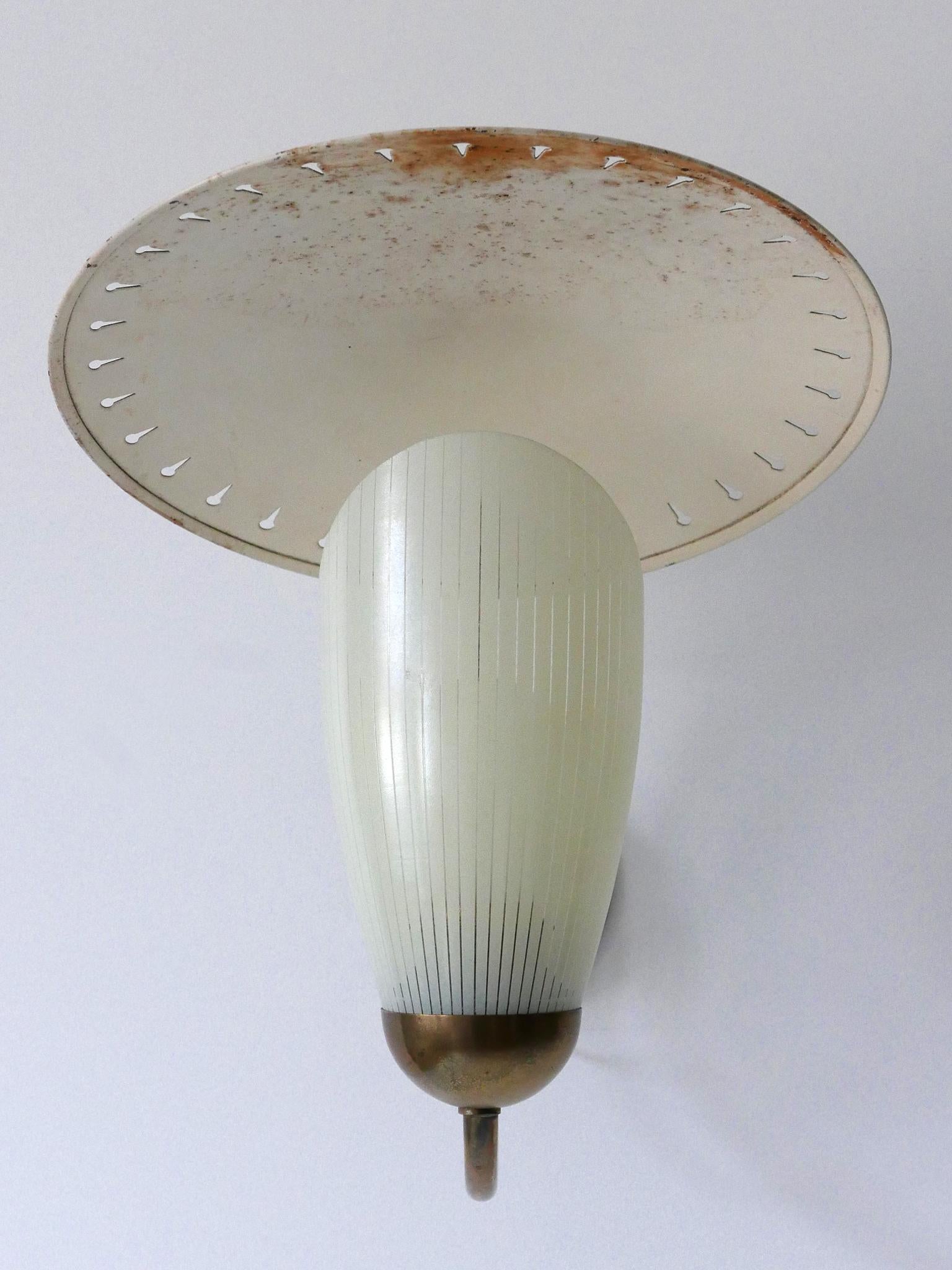 Set of Two Rare Mid-Century Modern Sputnik Sconces or Wall Lights Germany 1950s For Sale 4