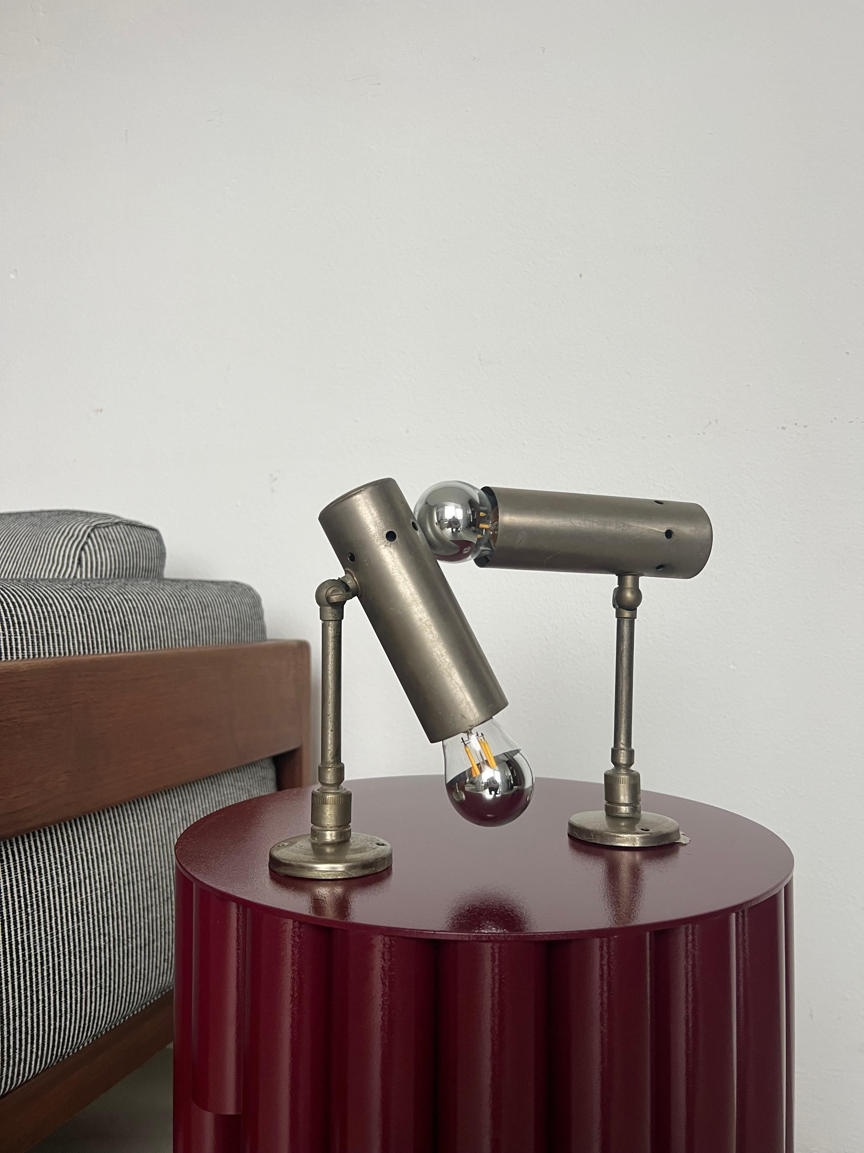 Ensemble de deux rares spots muraux en métal, années 1960, Lights de salon, Décoratif en vente 5