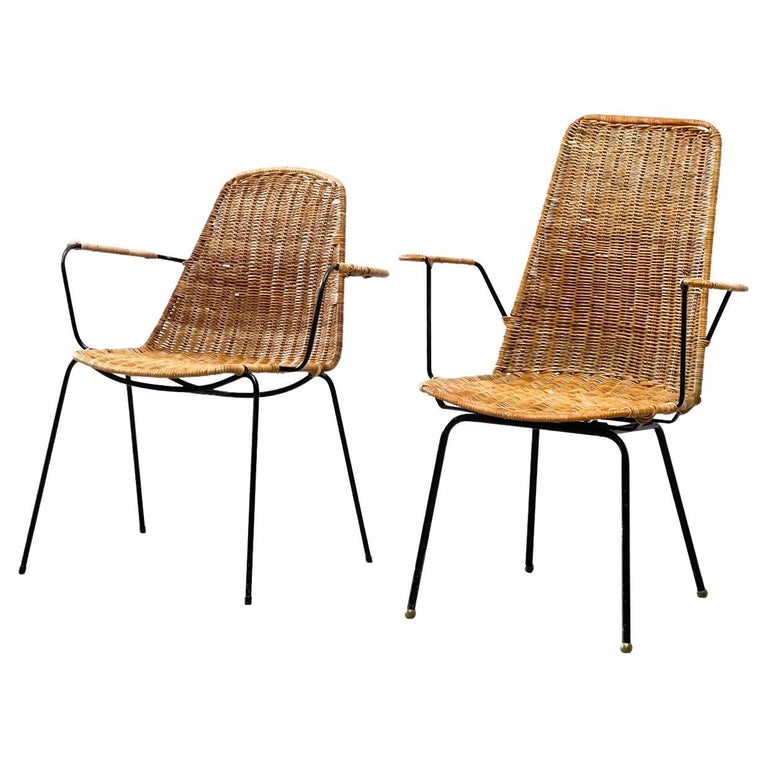 Set of two rattan easy chairs For Sale at 1stDibs