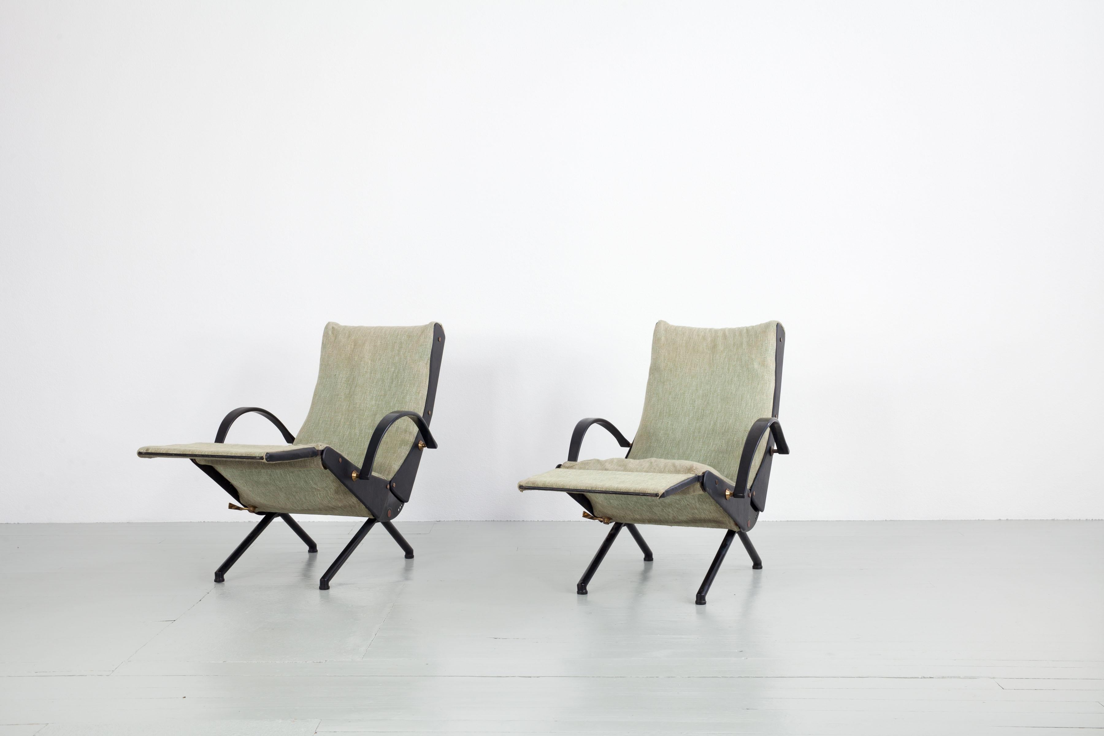 Mid-20th Century Set of Two Reclining Chairs For Sale