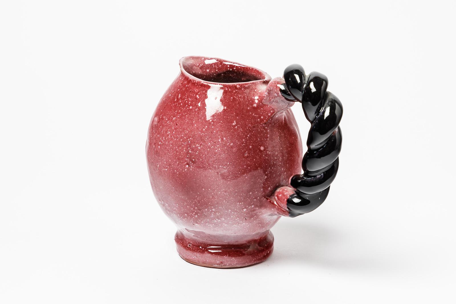 French Set of Two Red and Black Ceramic Pitchers by Max Idlas XXth Century Design For Sale