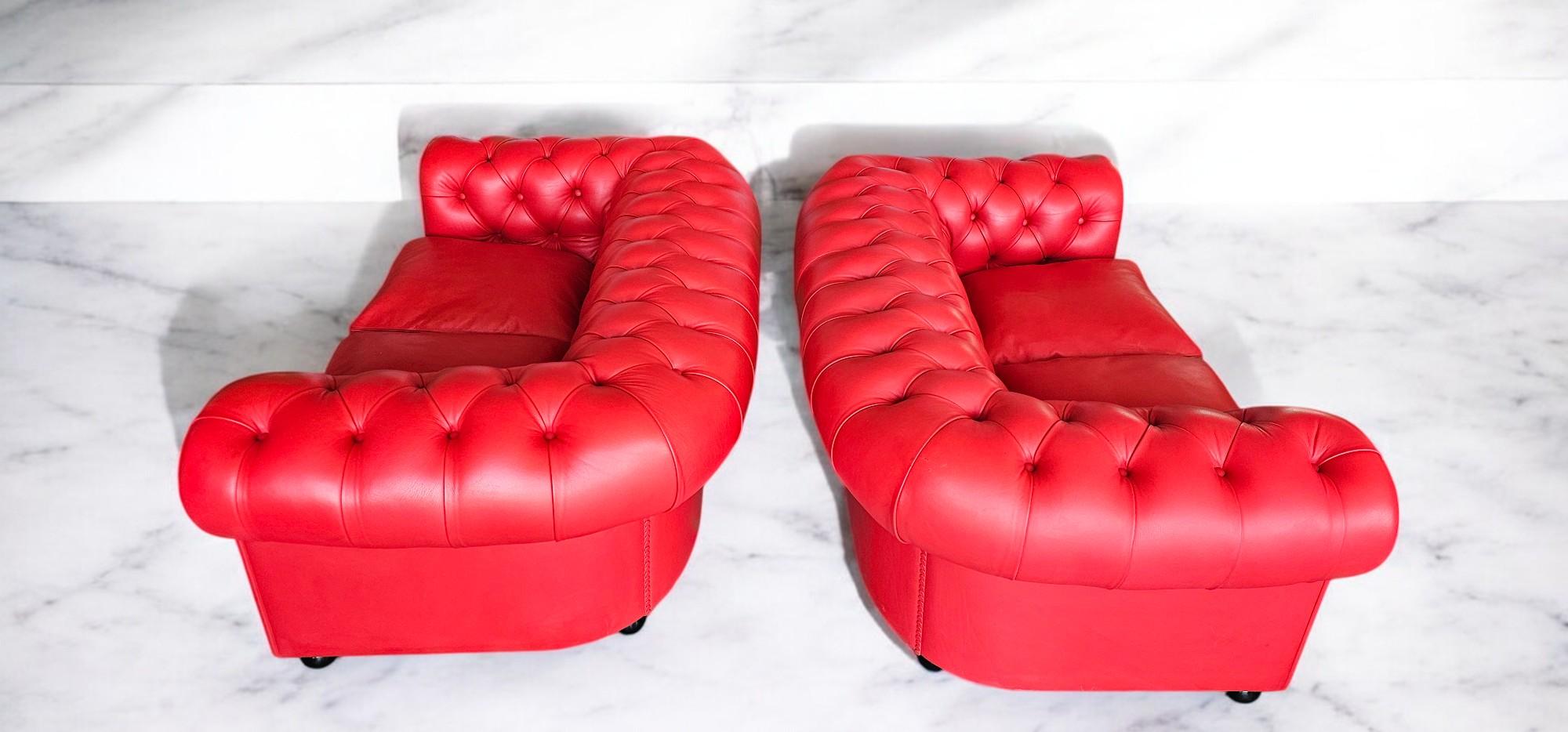 Set of Two Red Leather Chester Sofa by Poltrona Frau, 1993 in vendita 13