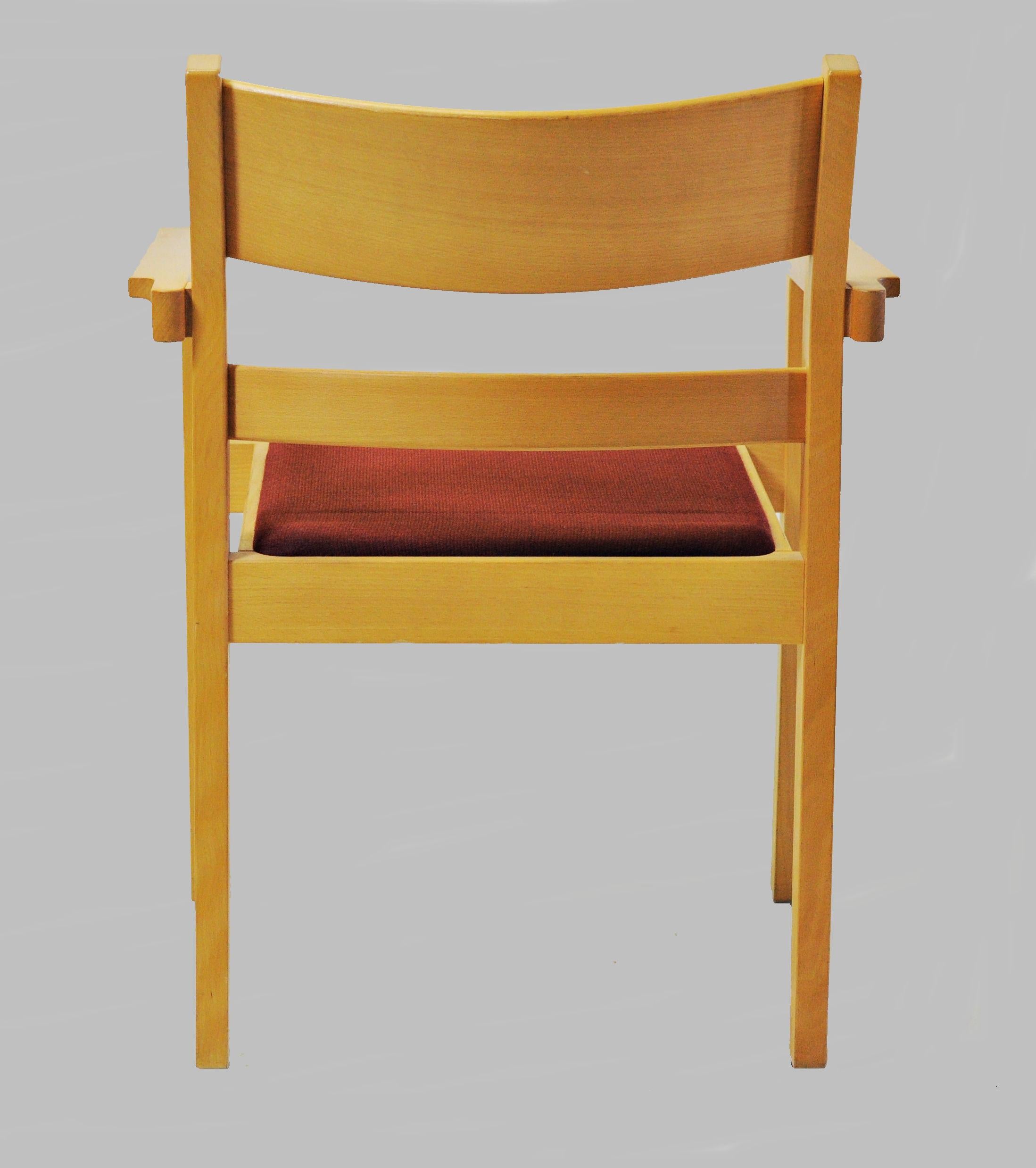 Set of Two Refinished Hans J. Wegner Armchairs in Beech, Choice of Upholstery For Sale 1