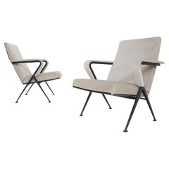 Vintage Set of two "Repose" lounge chairs by Friso Kramer for Ahrend de Cirkel