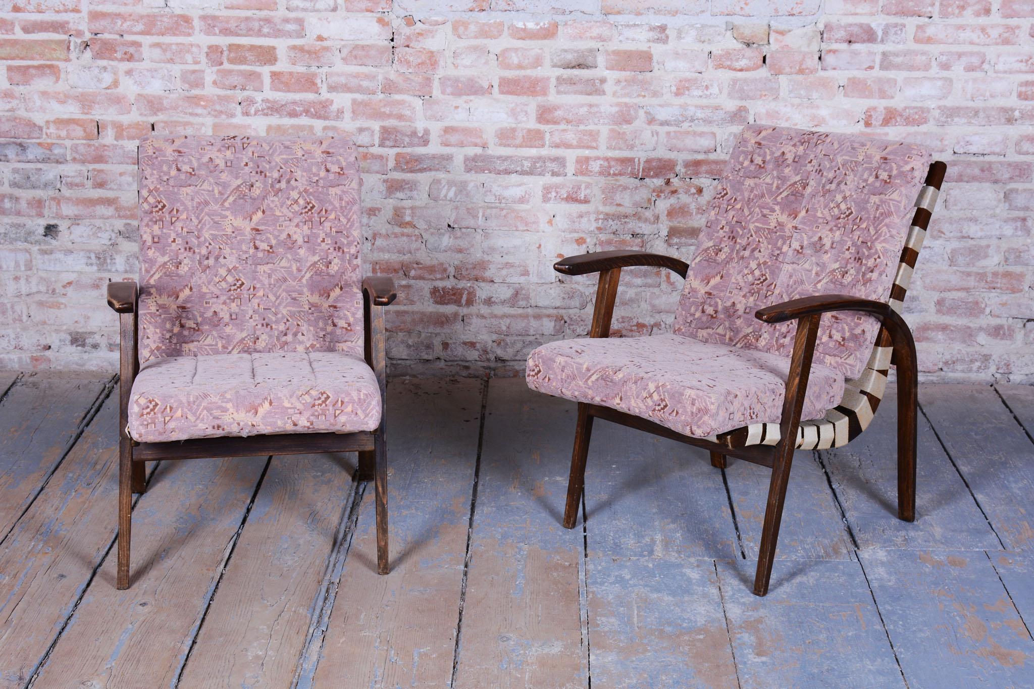 Ensemble de deux fauteuils Art Déco restaurés en hêtre, polonais revisités, tchèque, années 1930 en vente 5