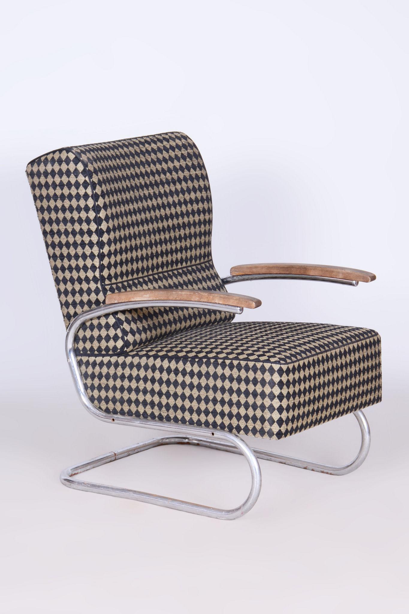 20th Century Set of Two Restored Bauhaus Armchairs, by Vichr a Spol., Chrome, Czech, 1930s For Sale