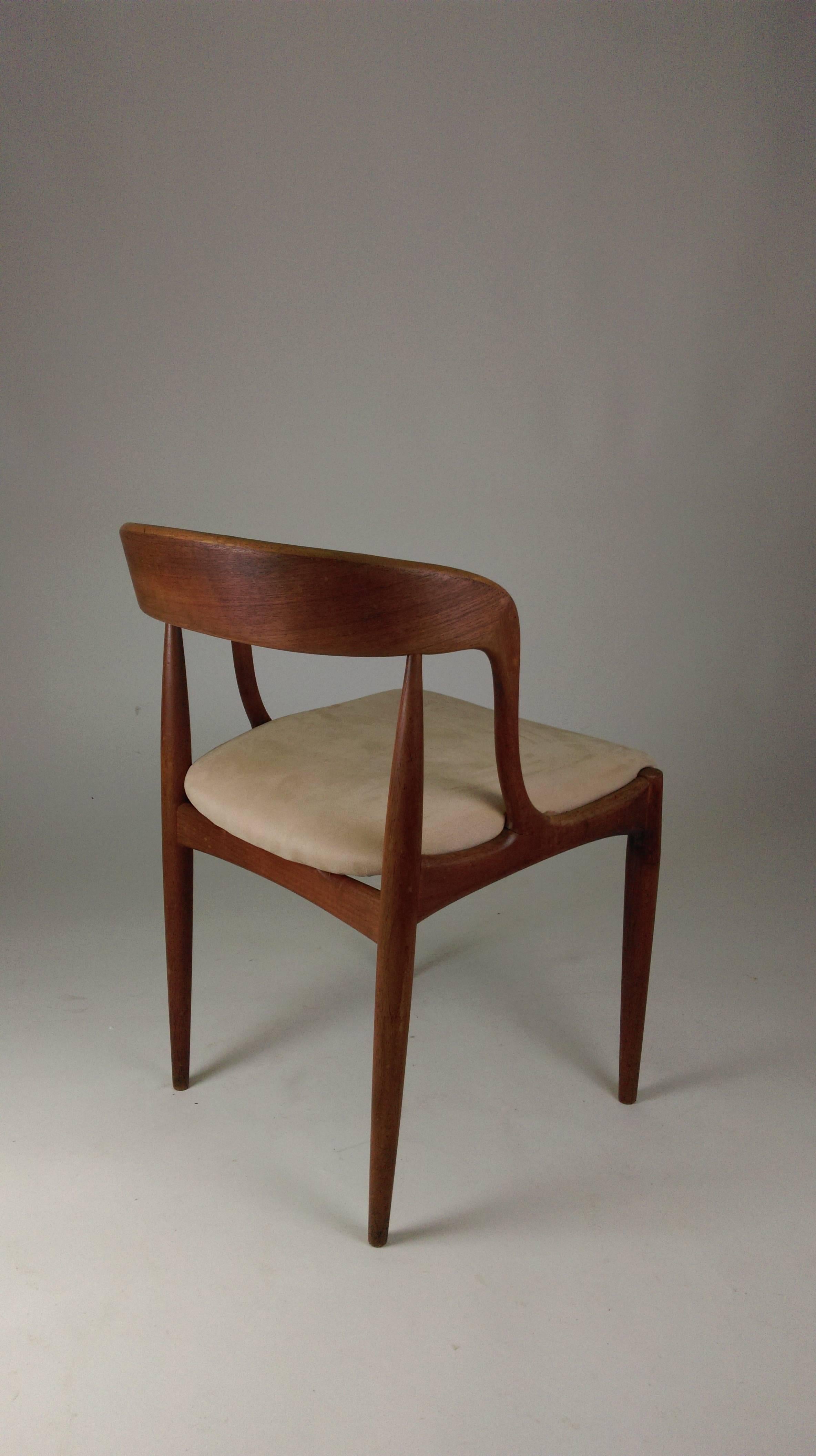 Set of Two Restored Danish Johannes Anderasen Chairs in Teak, Inc- Reupholstery 3