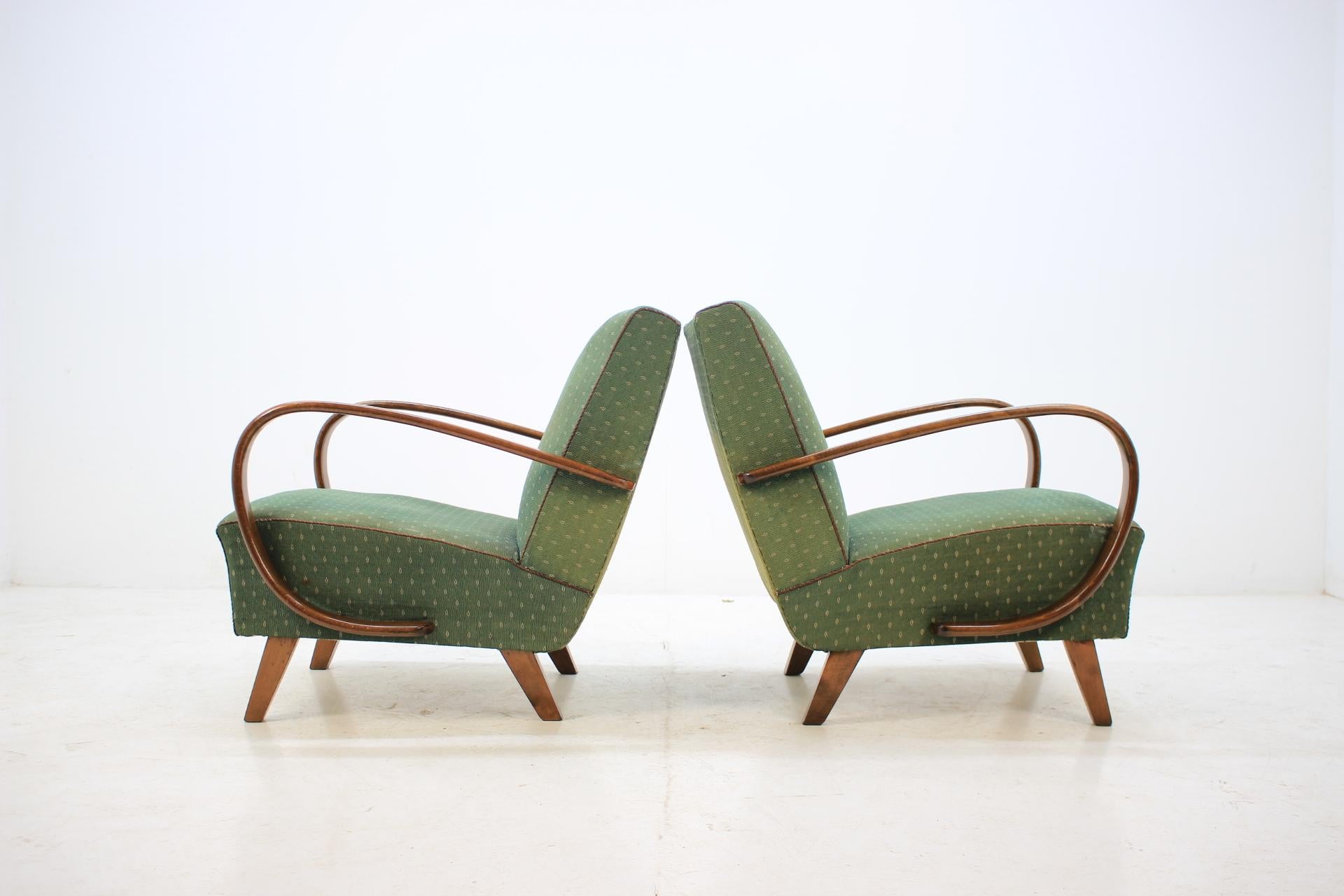 Set of Two Retro Armchairs by Jindřich Halabala, 1950s In Good Condition In Praha, CZ