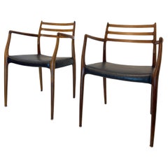 Set di due sedie da pranzo in palissandro Niels Otto Moller Model 62 con pelle nera