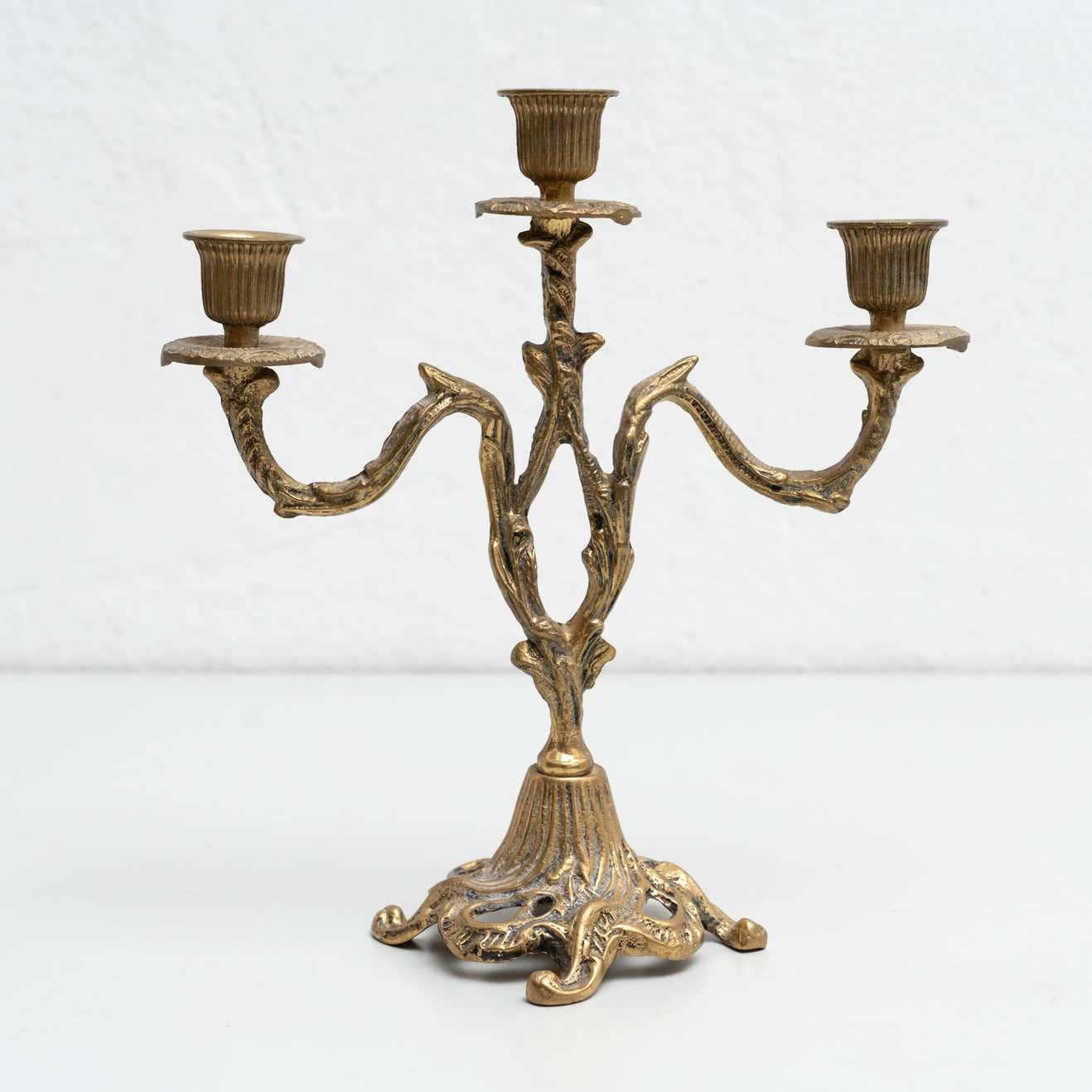 Set of Two Rustic Brass Candle Holders, circa 1950 In Good Condition For Sale In Barcelona, Barcelona