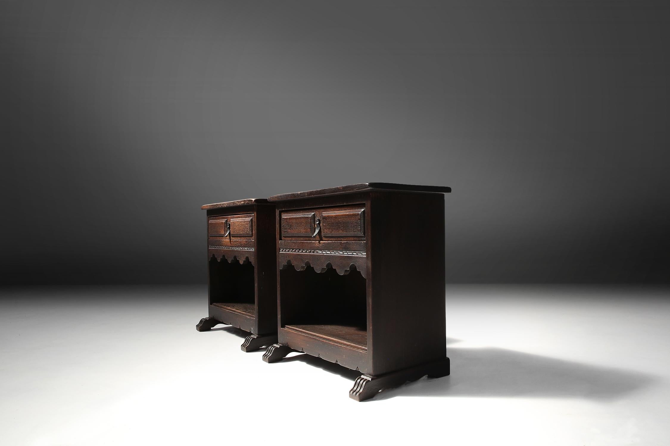 Early 20th Century Set of Two Rustic Nightstand circa1900 For Sale