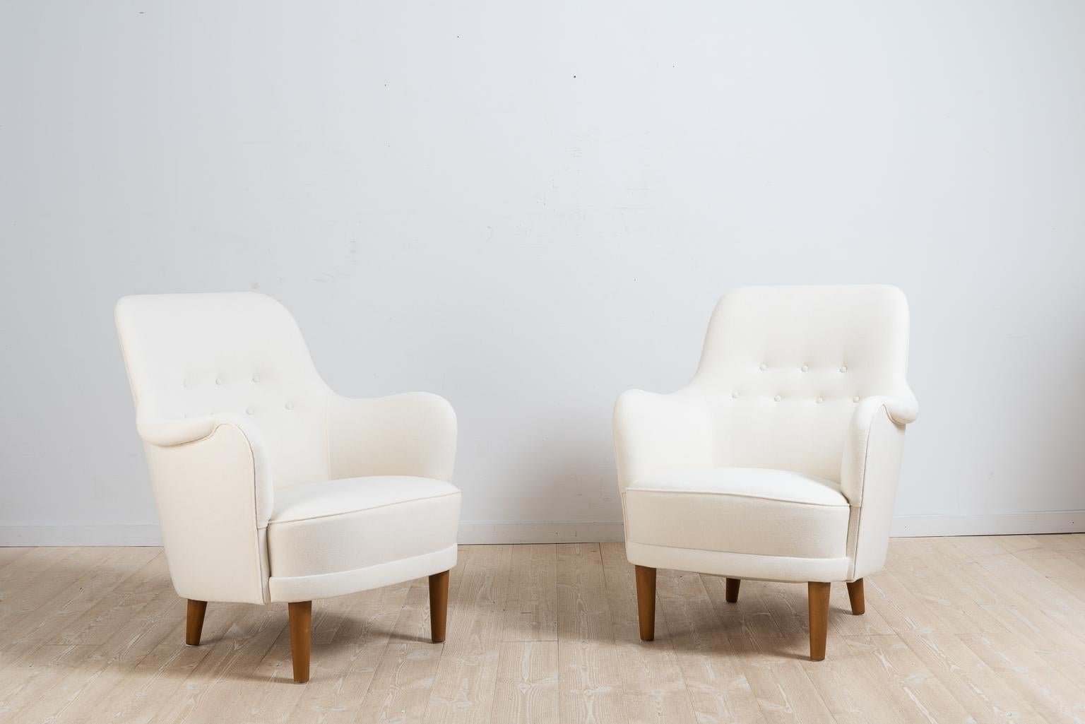 Mid-Century Modern Set of Two 'Samsas' Armchairs by Carl Malmsten